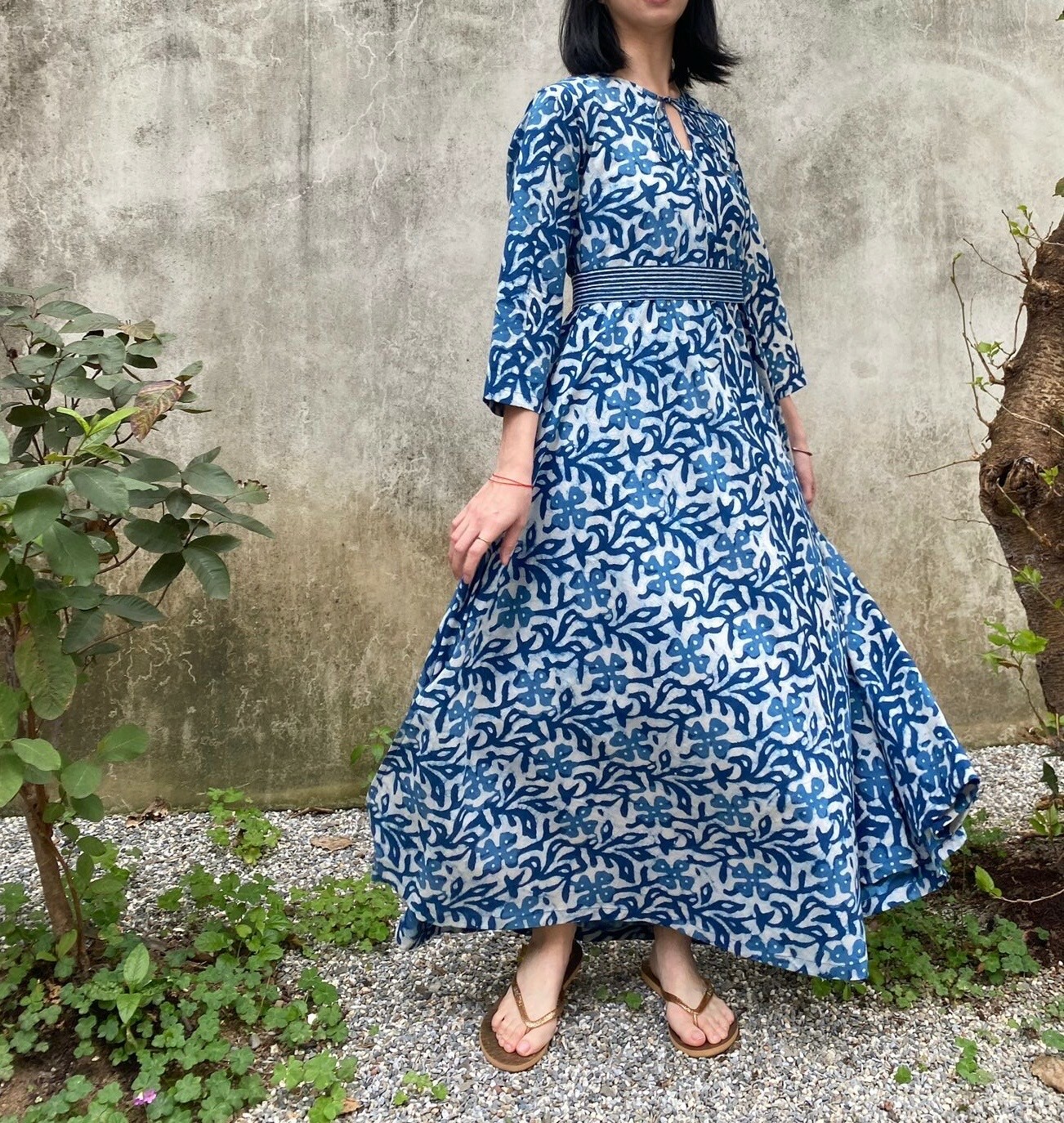 青藤牡丹 Iris Dress