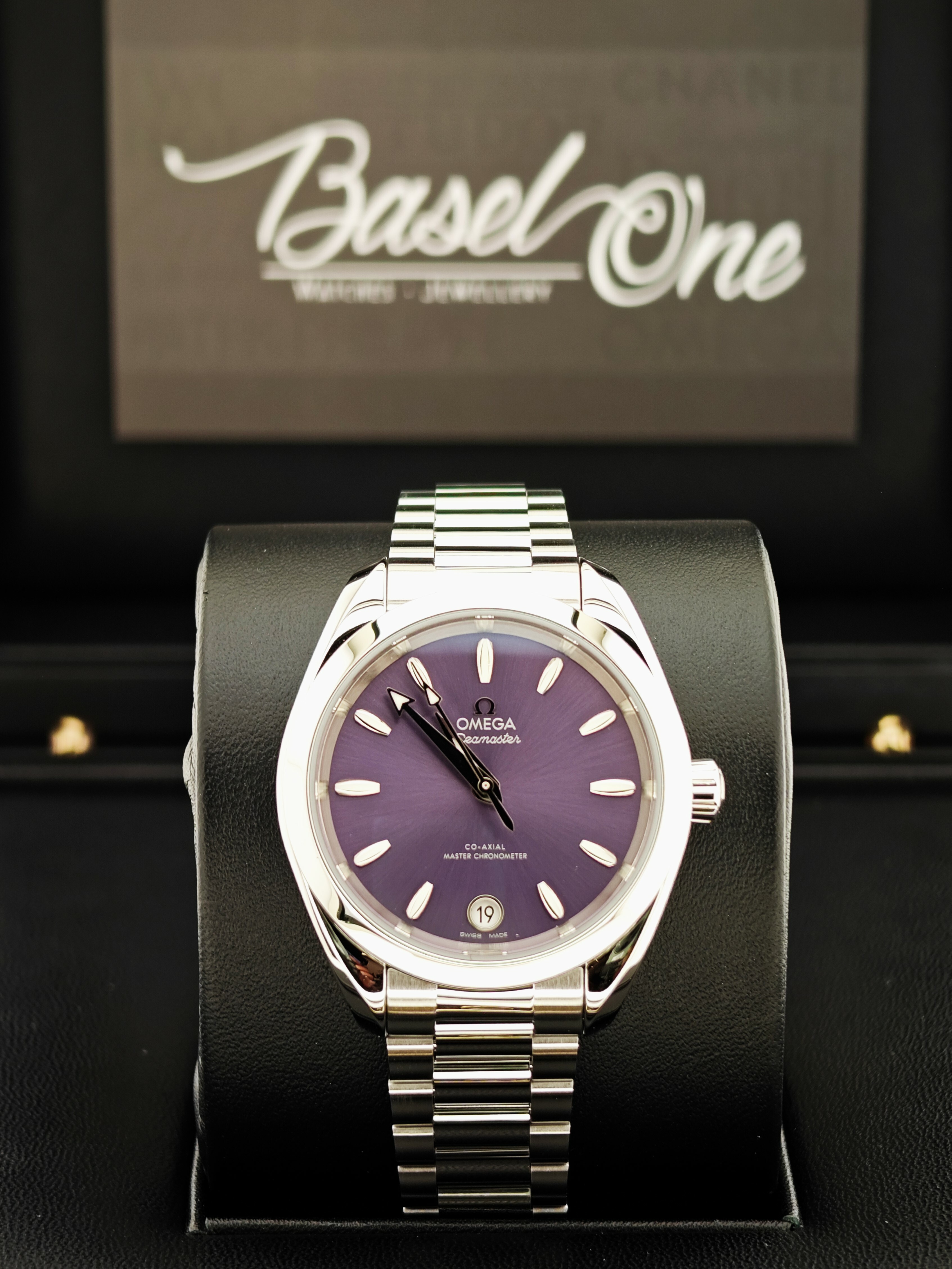 BRAND NEW OMEGA 220.10.34.20.10.002 22010342010002 PURPLE DIAL AQUA TERRA SHADES CO‑AXIAL MASTER CHRONOMETER 34 MM