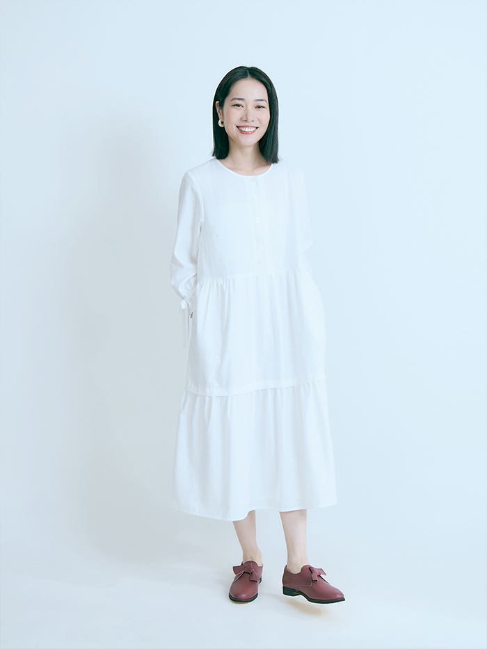 翻頁小說三層剪接洋裝-小鹿