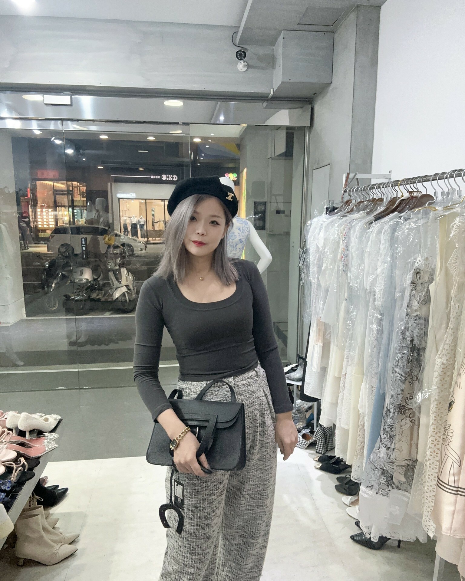 巨舒服 大U領上衣(多色)