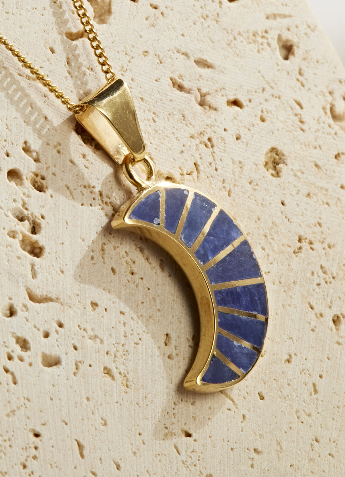 ST.MALO 秘魯Adria 鍍24K金Pachamama工藝月形項鍊-2486AD-藍紋石(Sodalite)