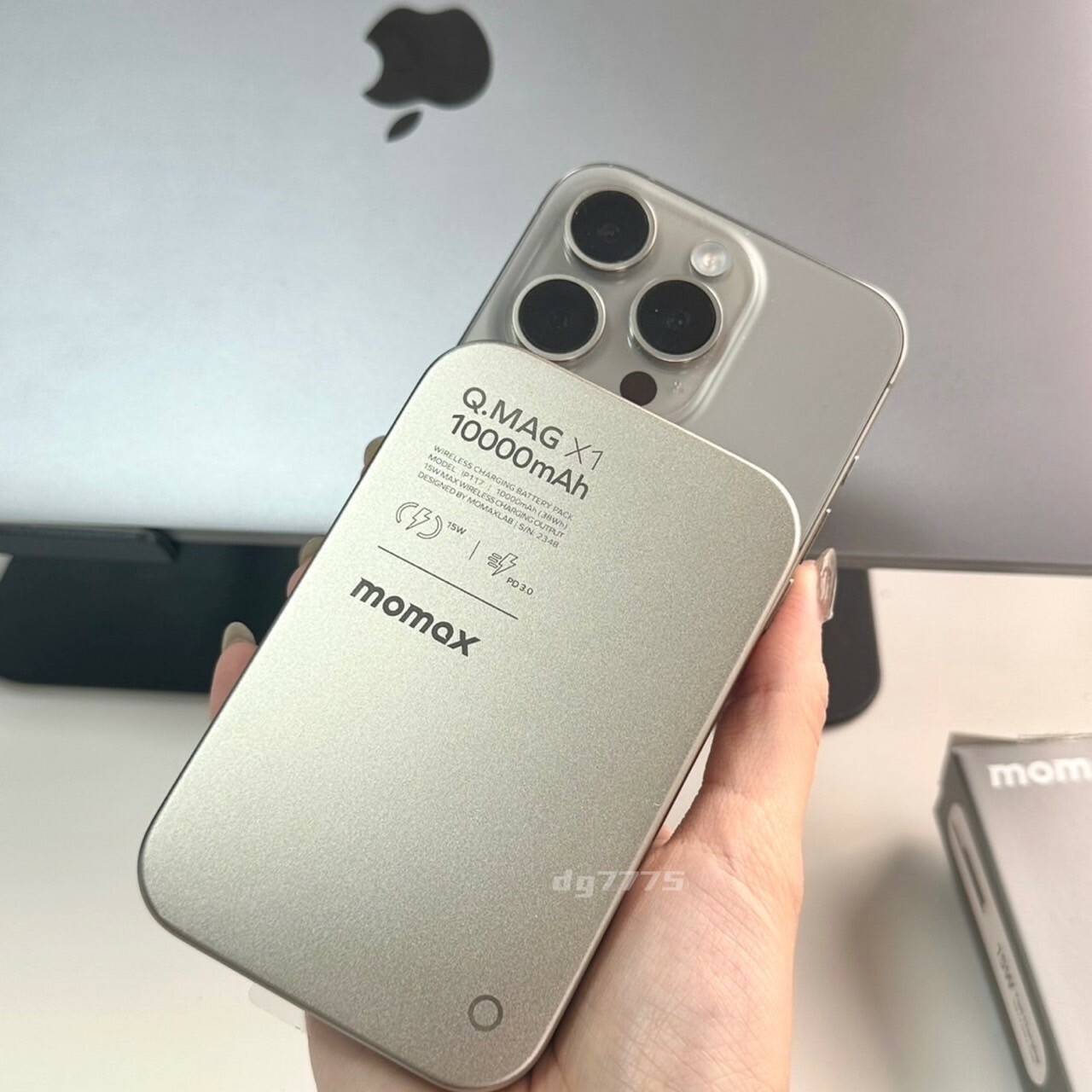 #現貨優惠 < 貼合即充 > MOMAX 摩米士 磁吸無線充 行動電源 有線快充 充電板 iphone同機身設計