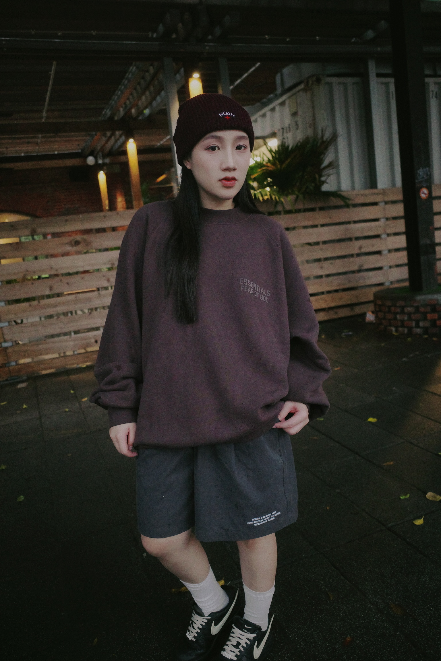 <線上SALE❤️‍🔥> ESSENTIALS 果膠標大學TEE PLUM烏梅紫⚠