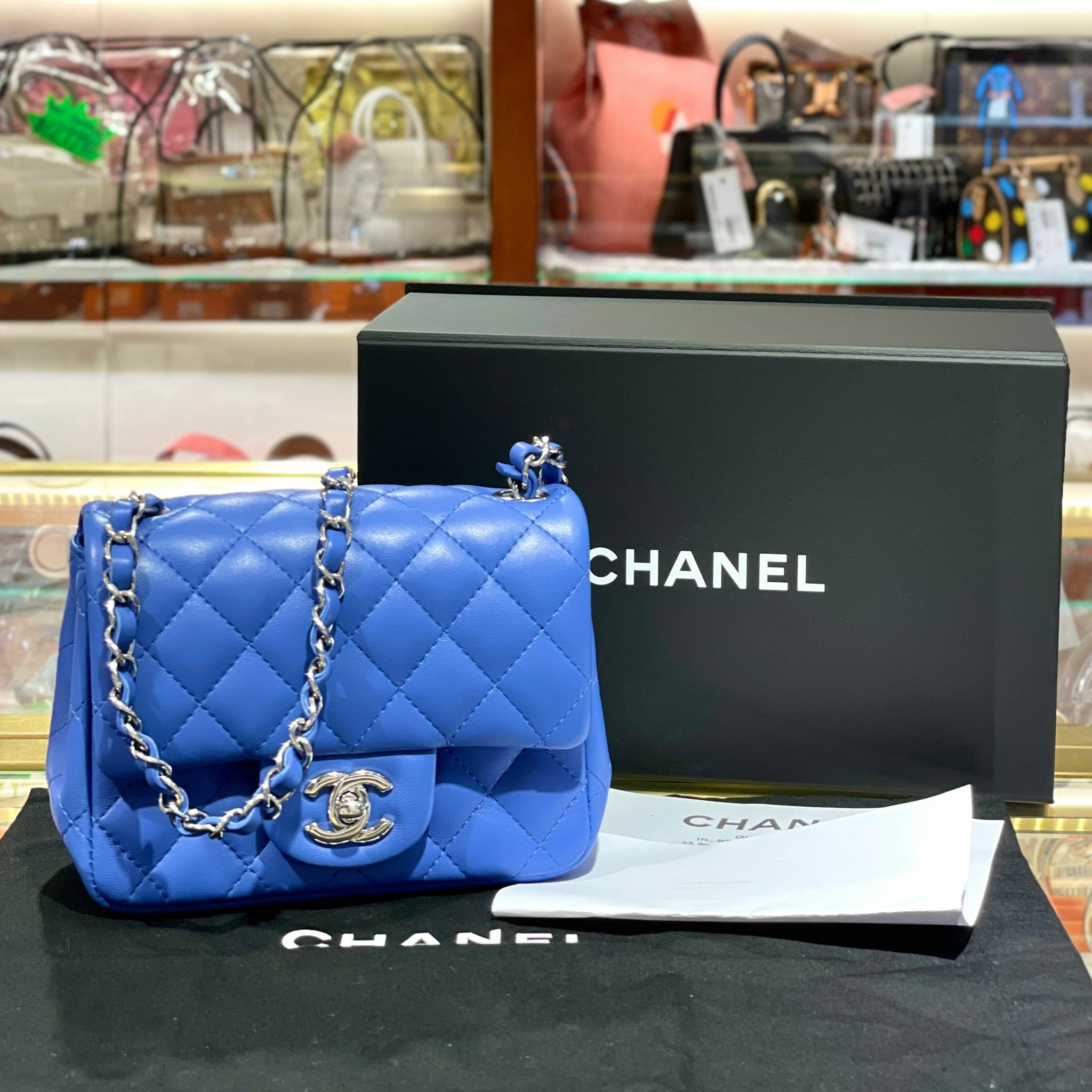 全新CHANEL CF17 A35200 靛藍色小羊皮銀扣 #方胖子 #CF17 #BRAND NEW #香榭站正品