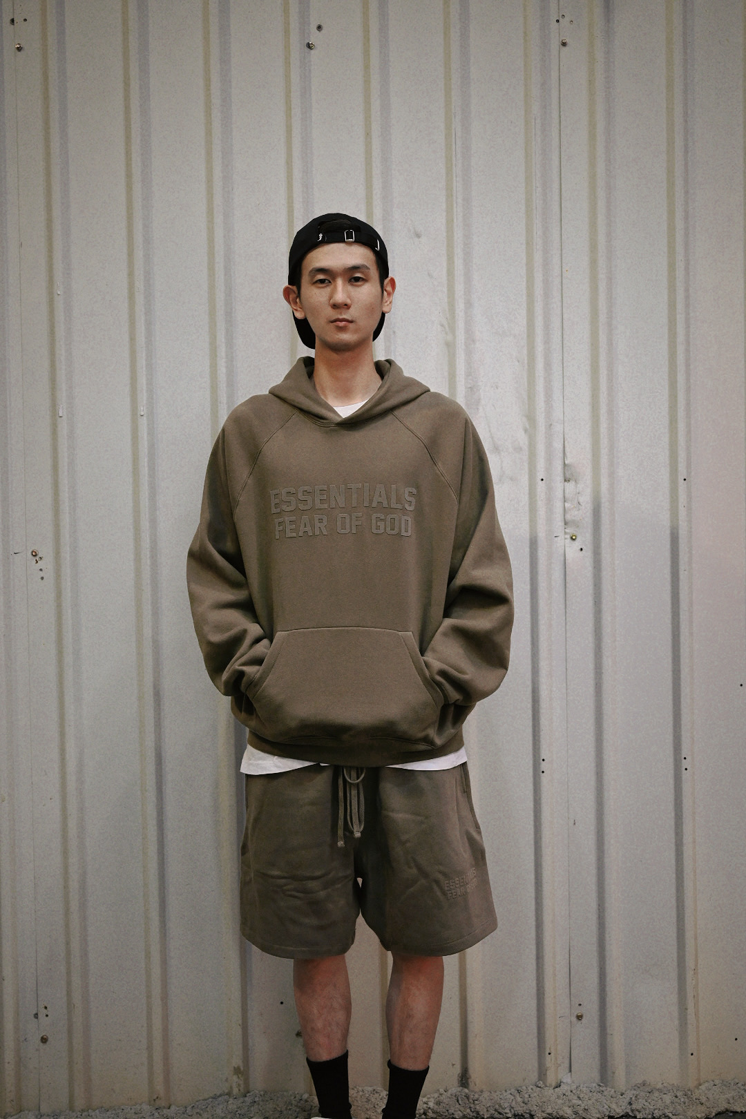 <線上SALE❤️‍🔥>ESSENTIALS 毛氈標帽TEE WOOD巧克力⚠