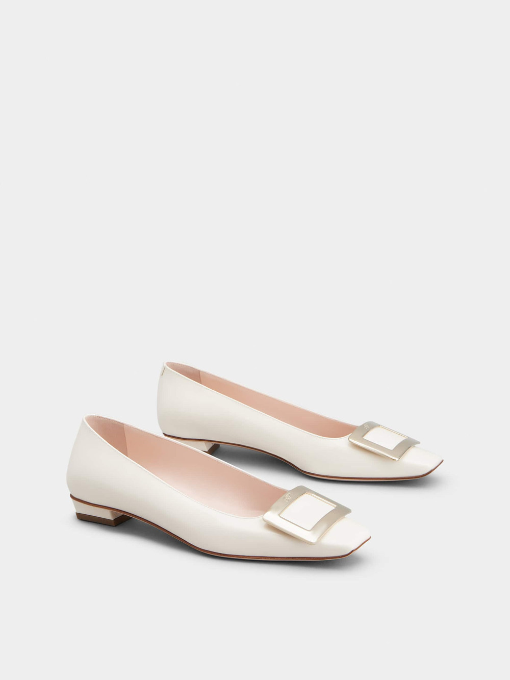 RV 白色漆皮金扣高跟鞋 RVW00700920D1P9997-t