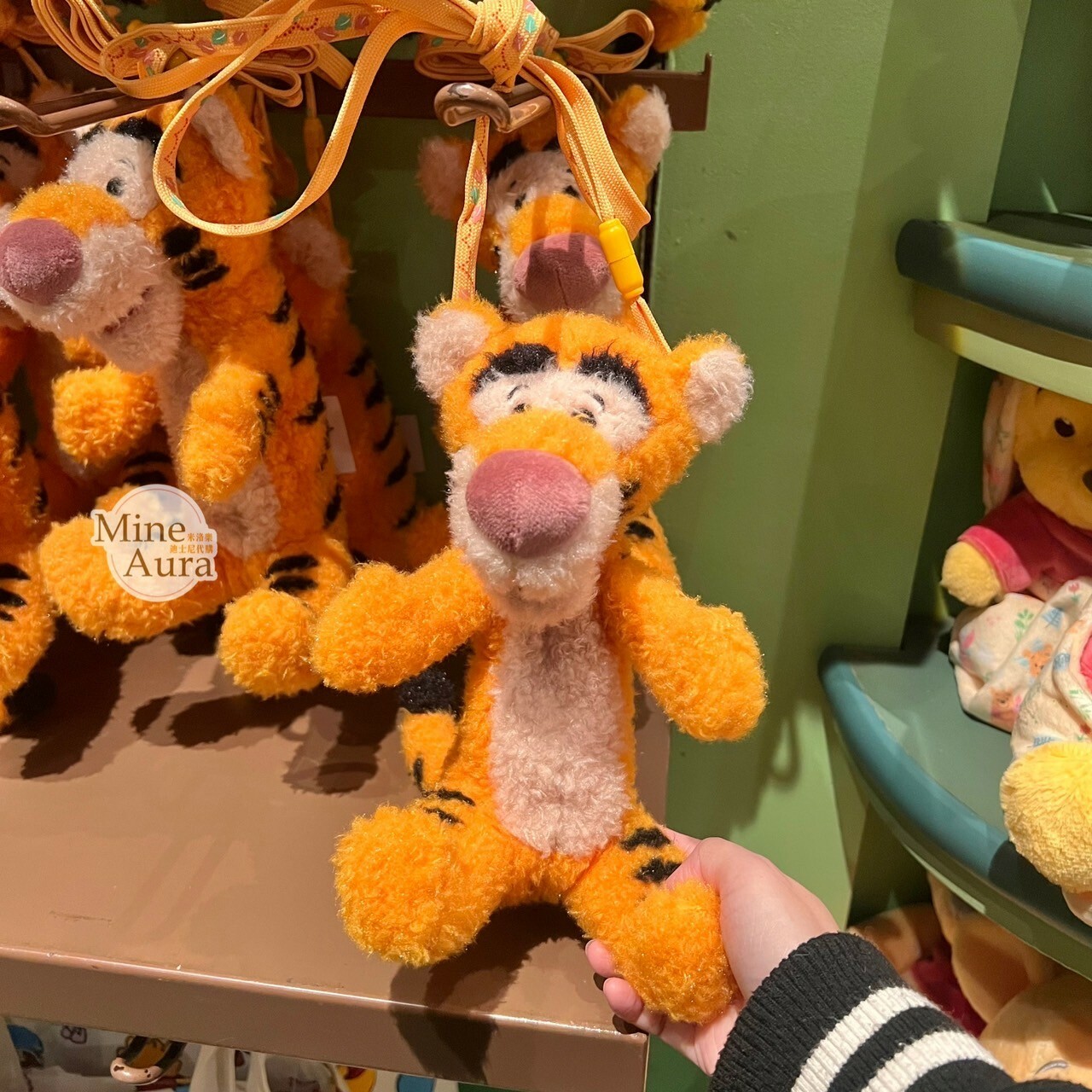 跳跳虎 Tigger 絨毛 娃娃 造型 斜背 小包 小熊維尼 Winnie the Pooh -香港迪士尼樂園