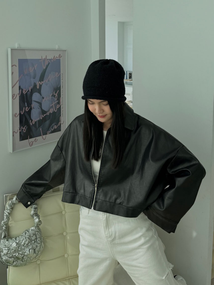 短版後鬆緊皮外套*2色