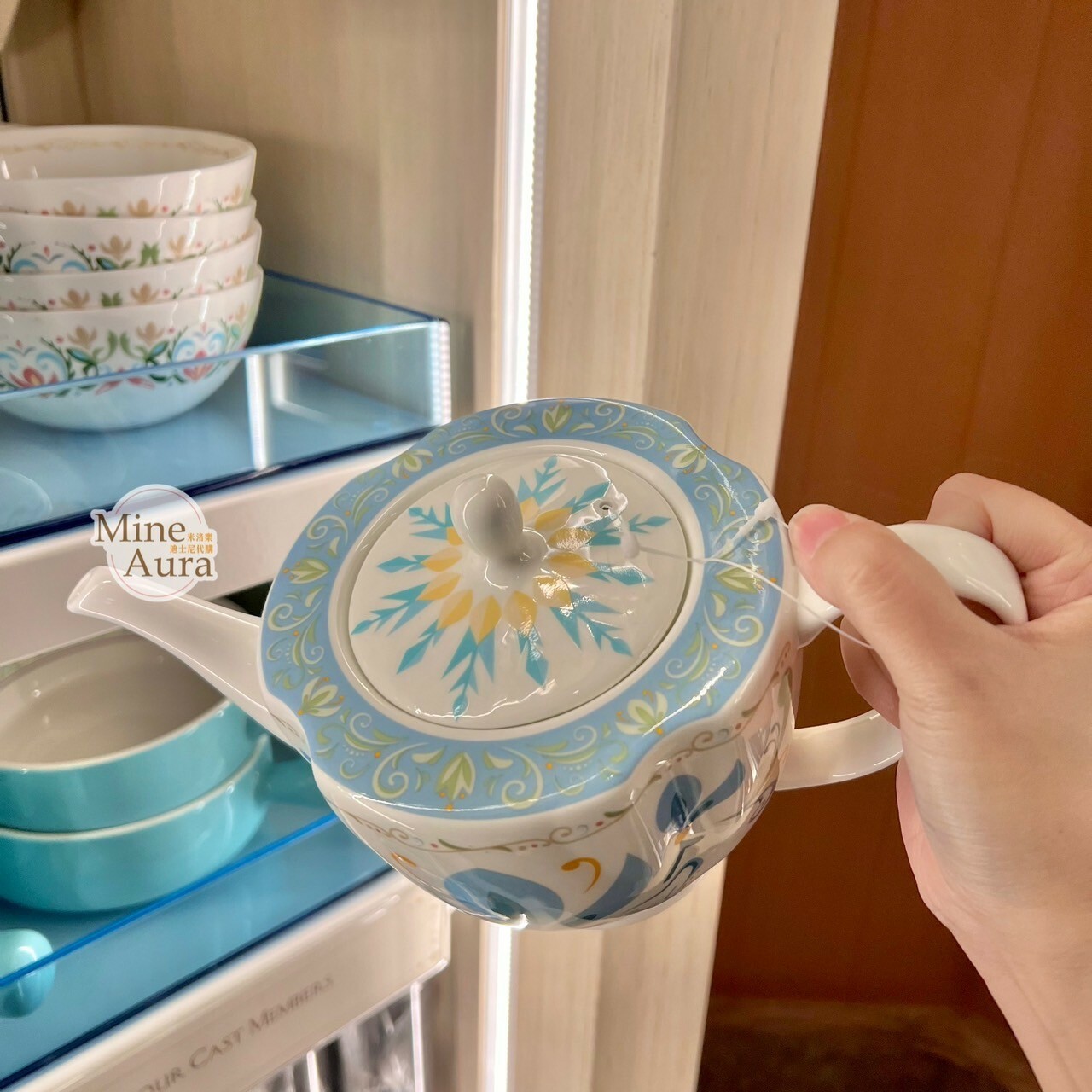 World of Frozen 限定 圖騰 白色 陶瓷 下午茶 茶壺 冰雪奇緣 Frozen -香港迪士尼樂園