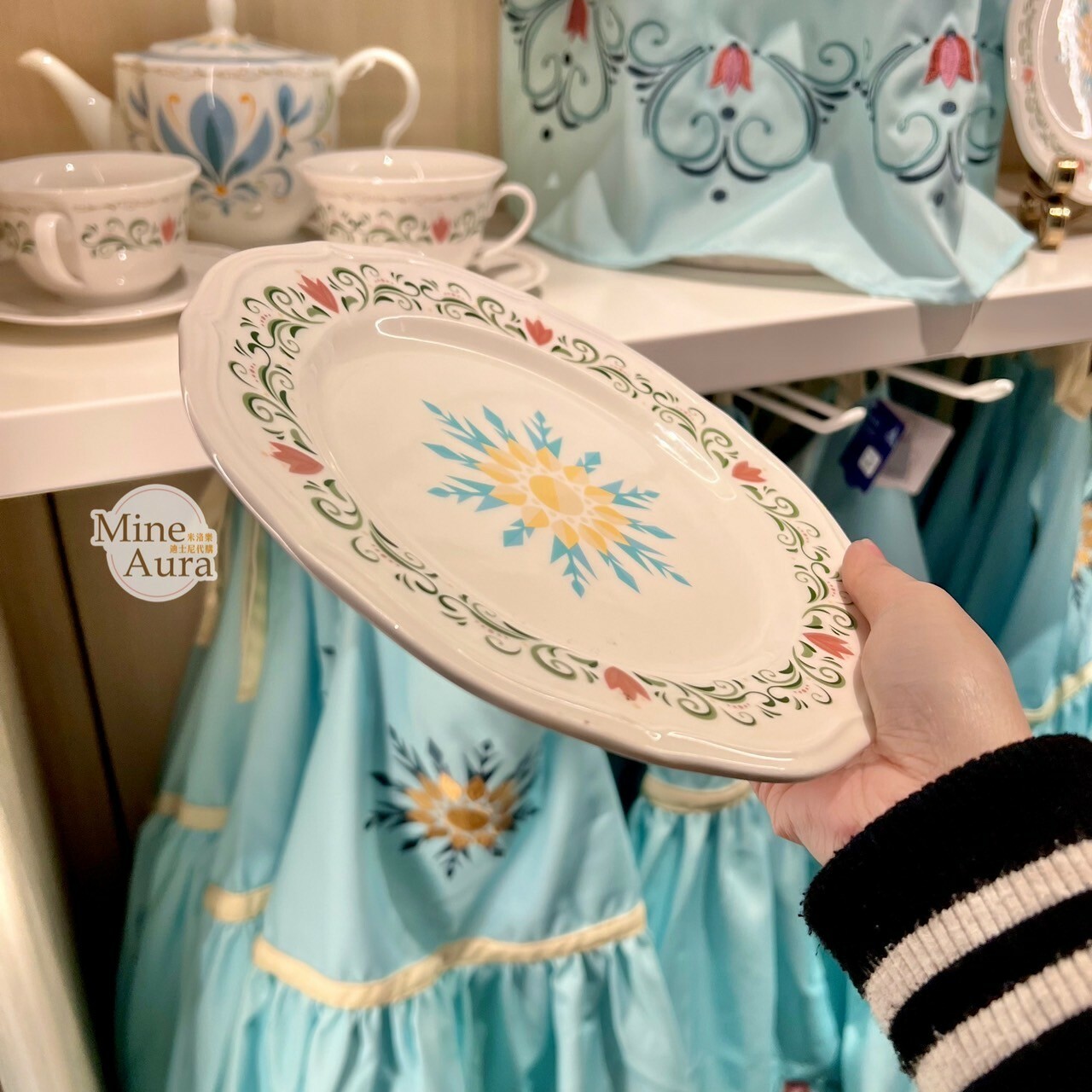 World of Frozen 限定 雪花圖騰 餐盤 盤子 冰雪奇緣 Frozen -香港迪士尼樂園