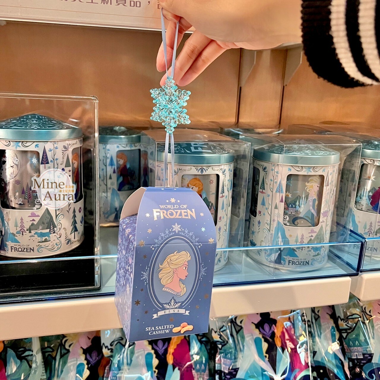 World of Frozen 限定 艾莎 Elsa 安娜Anna 雪花掛飾 腰果餅乾 冰雪奇緣 Frozen -香港迪士尼樂園