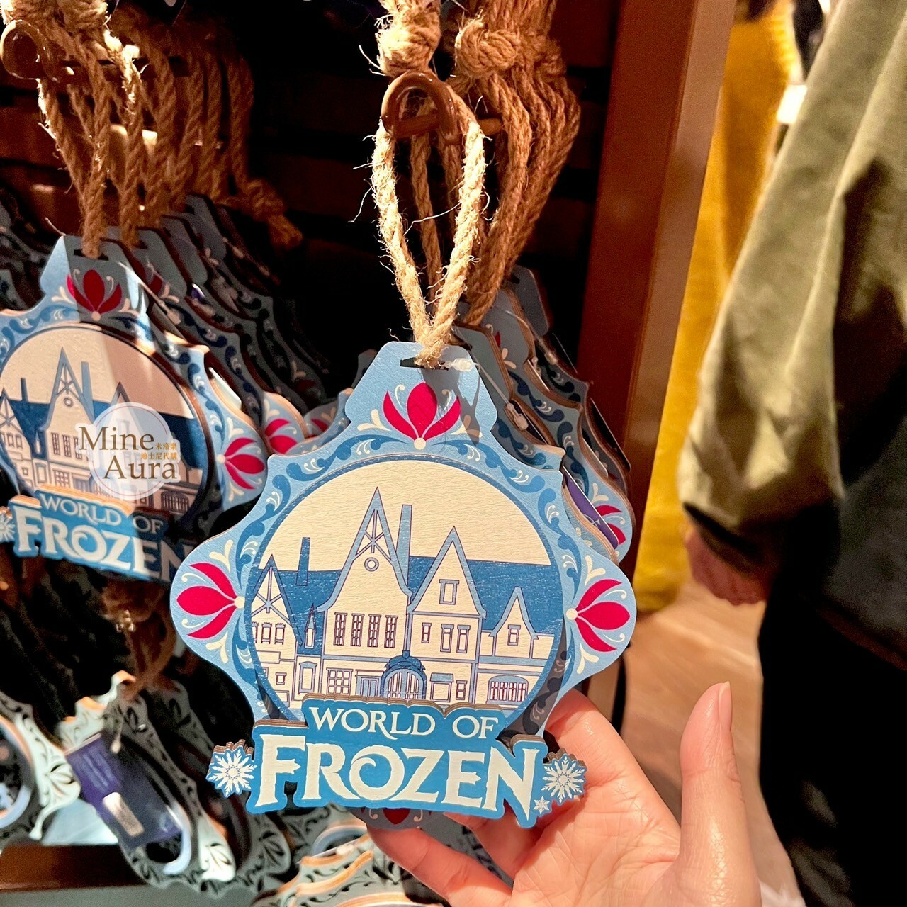 World of Frozen 限定 艾倫戴爾王國 造型 掛飾 冰雪奇緣 Frozen -香港迪士尼樂園