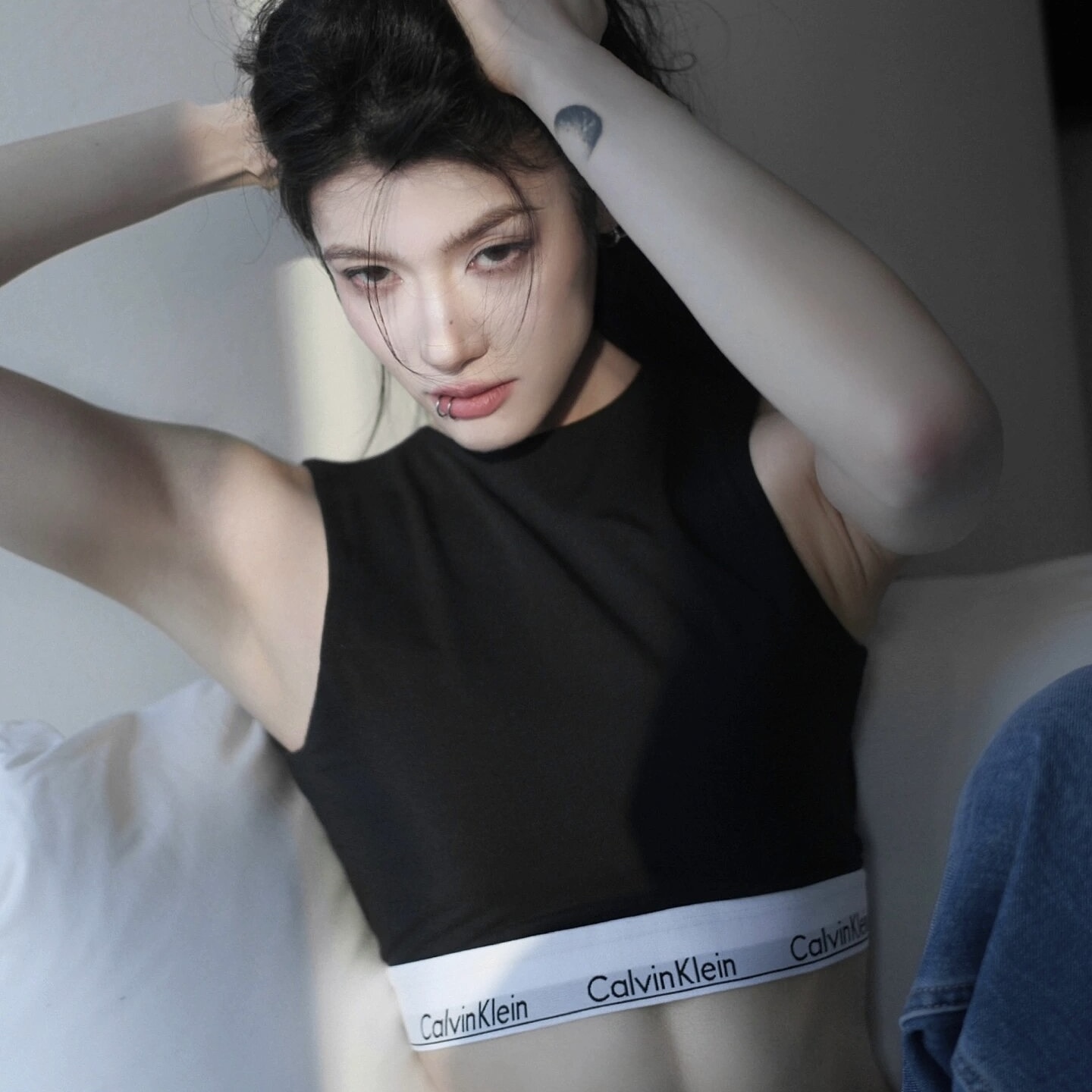 CK Calvin Klein 背心 露背 削肩背心 短版 黑 灰 無內襯 / 現貨+預購