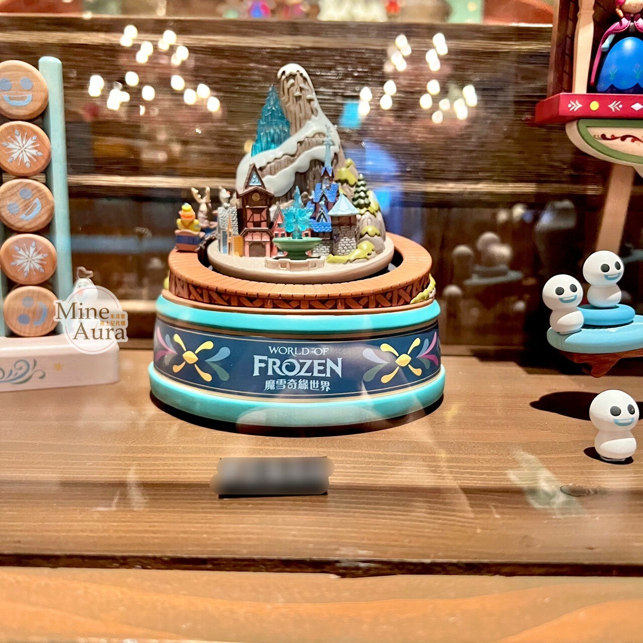 World of Frozen 限定  艾倫戴爾王國 場景  雪寶 Olaf 雪橇 造型 音樂盒 擺飾品 收藏品 冰雪奇緣 Frozen -香港迪士尼樂園