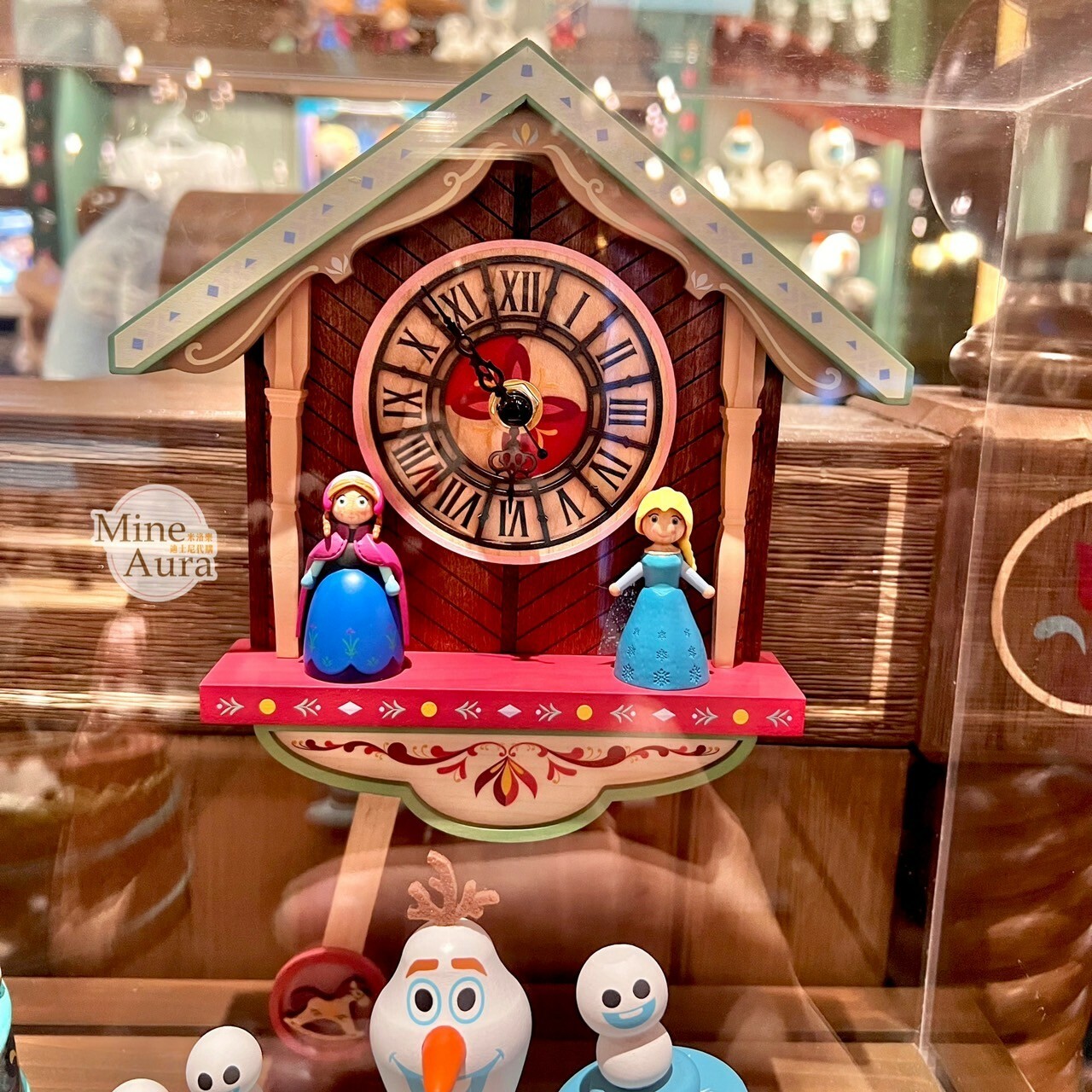 World of Frozen 限定 艾莎 Elsa 安娜Anna 木屋擺鐘 造型 擺飾品 冰雪奇緣 Frozen -香港迪士尼樂園
