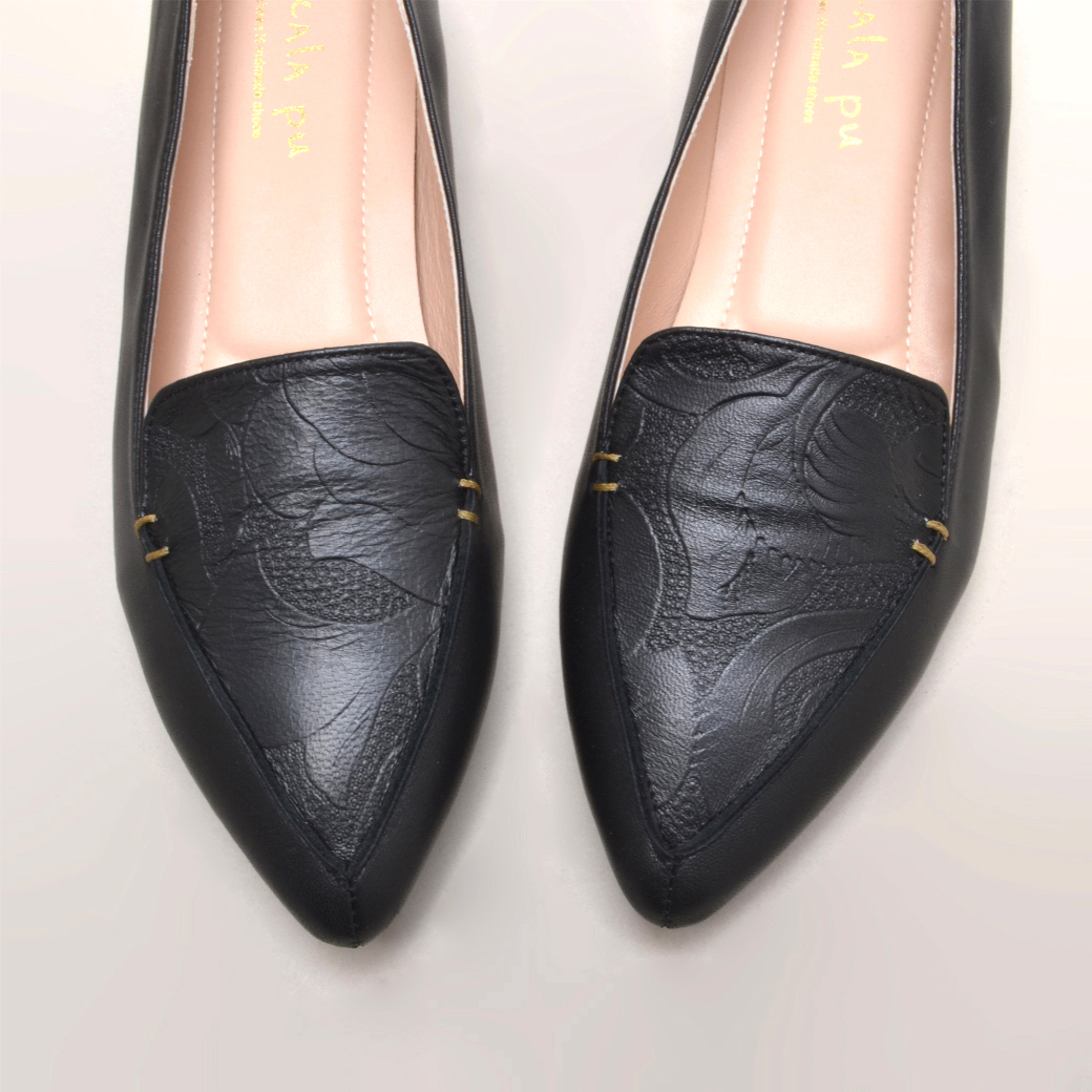 9531 黑花紋  尖頭低跟鞋