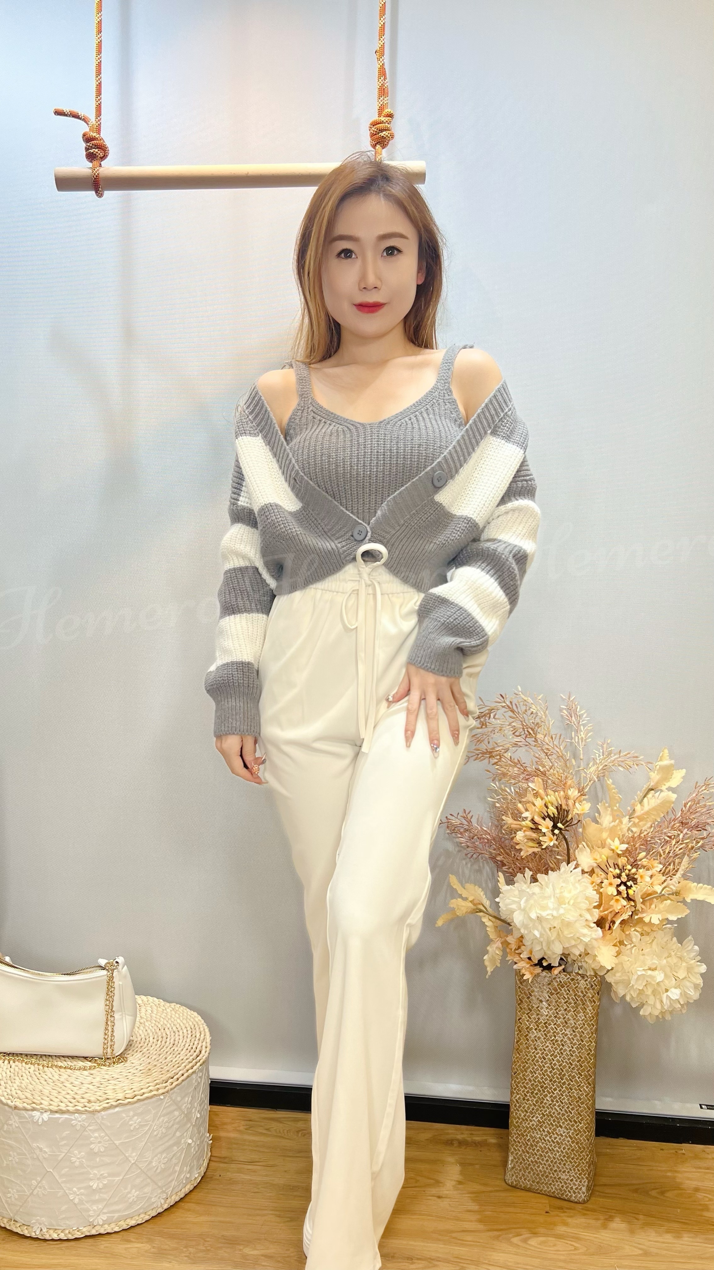 ST24W0306 休閒吊帶連身裙連短版外套