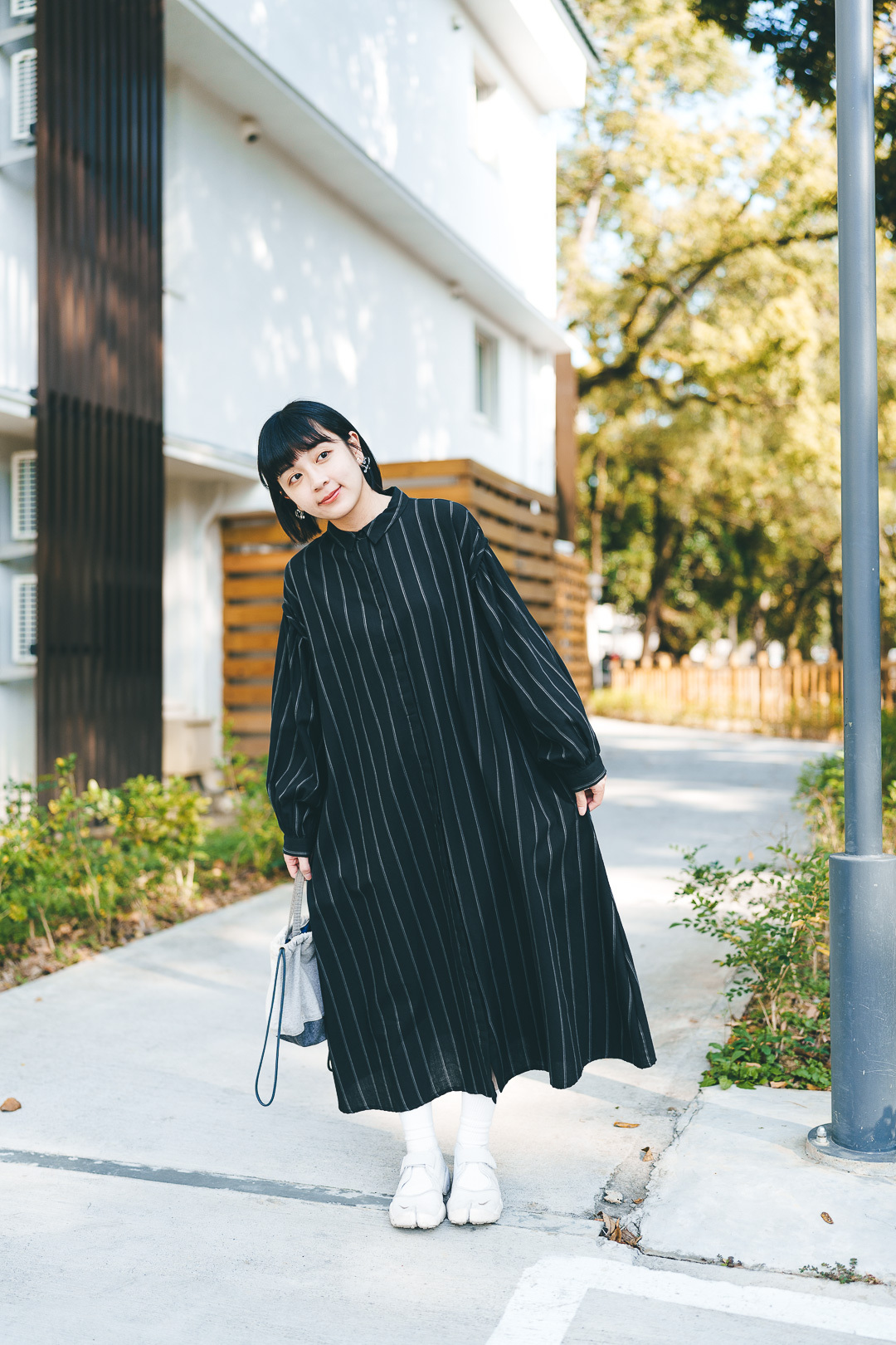 春日の假期！淺斜紋襯衫連衣裙(兩色-灰黑)