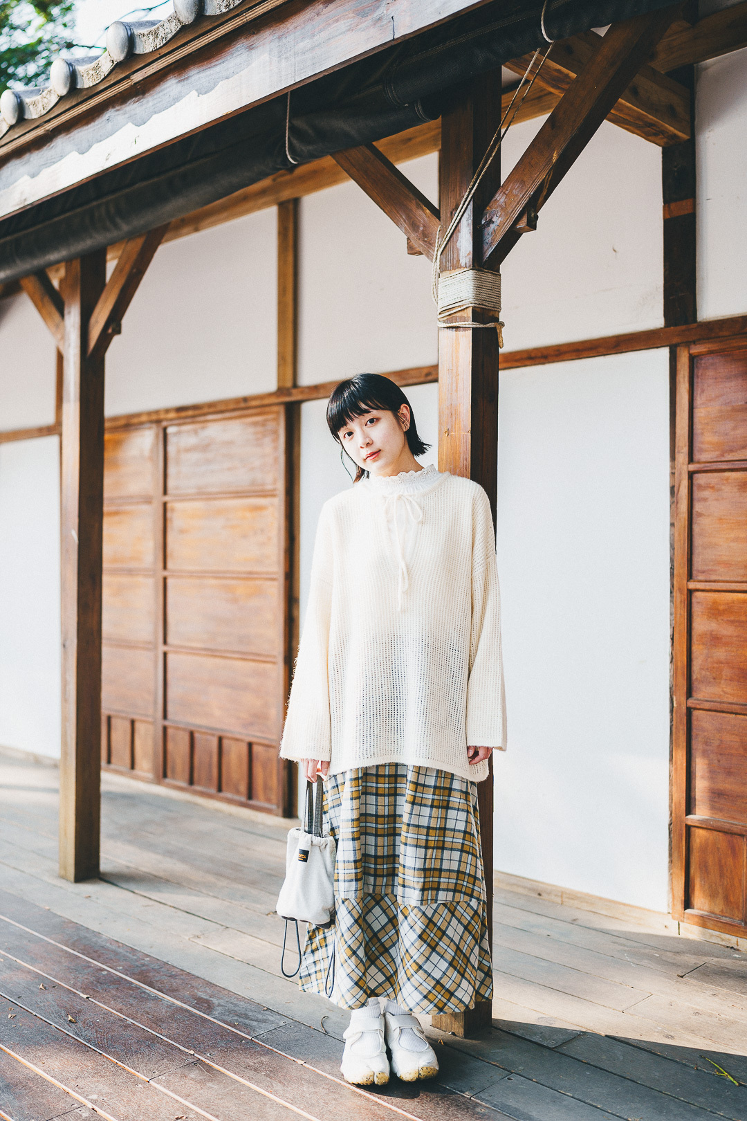 (限量)回憶裡發光！華夫格綁帶針織衣(三色-象牙)