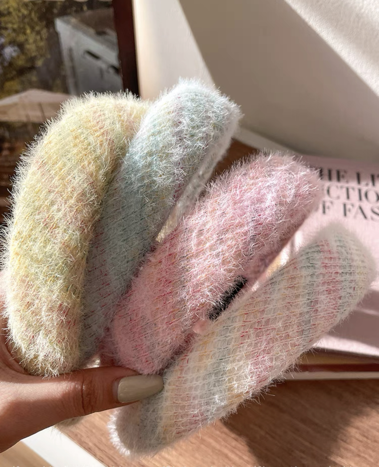 Colour Rendering Elevated Headband