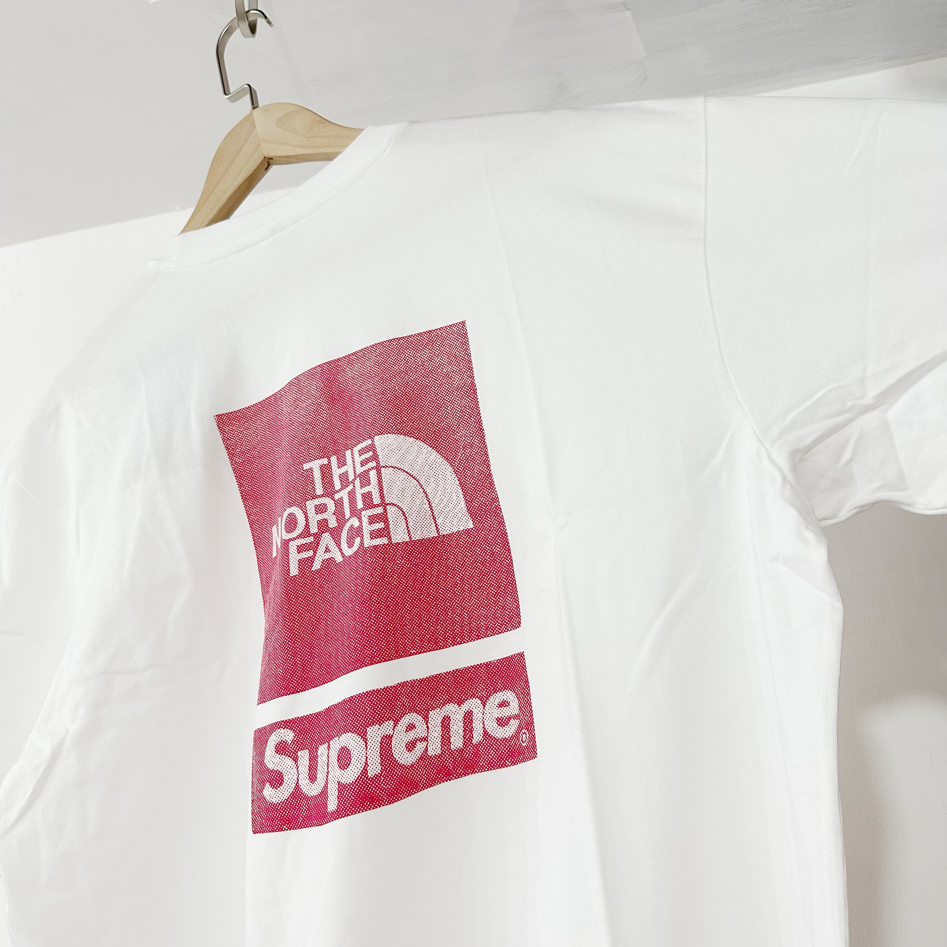 Supreme SS24 The North Face S/S TOP WHITE