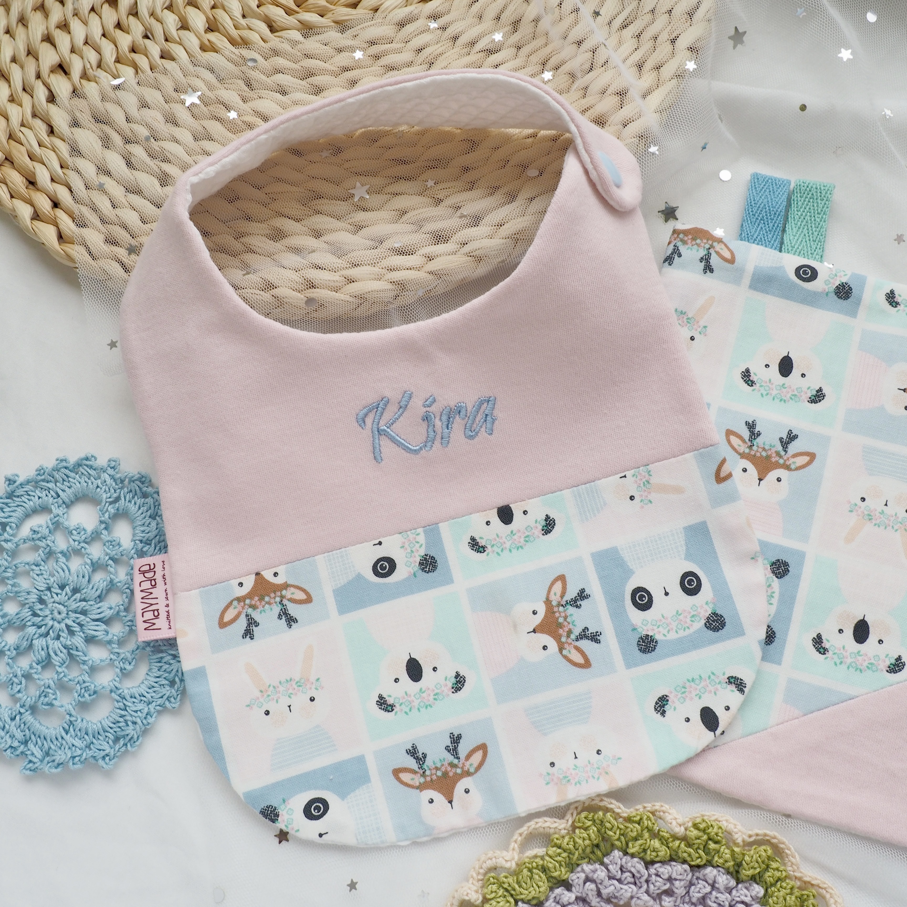 格仔派對動物圖案 拼布款繡名口水肩