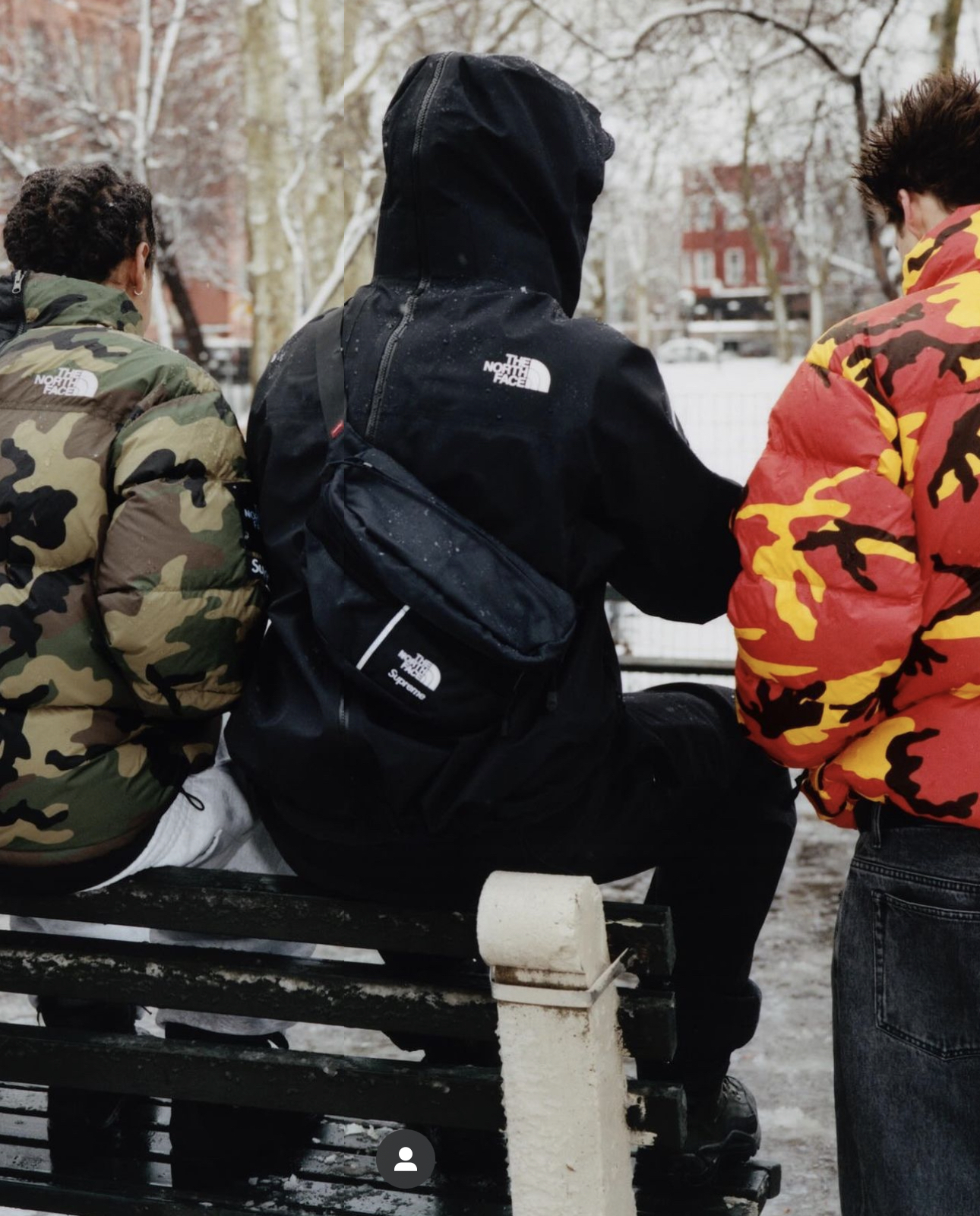 Supreme SS24 The North Face TNF Split Taped Seam Shell Supreme SS24 The North Face TNF Split Taped Seam Shell