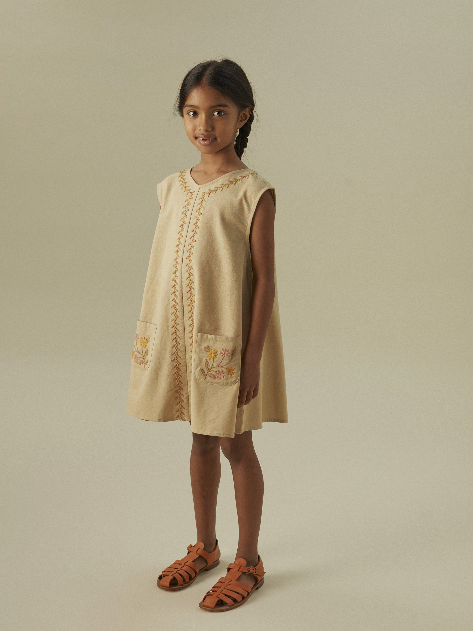 ワンピース Apolina Vela Dress - Dove 5-7