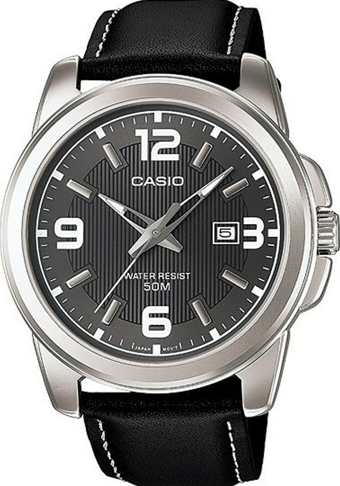 萬年鐘錶 - CASIO 卡西歐  簡約經典黑色面盤皮革錶帶男錶  MTP-1314L-8A 錶徑43MM