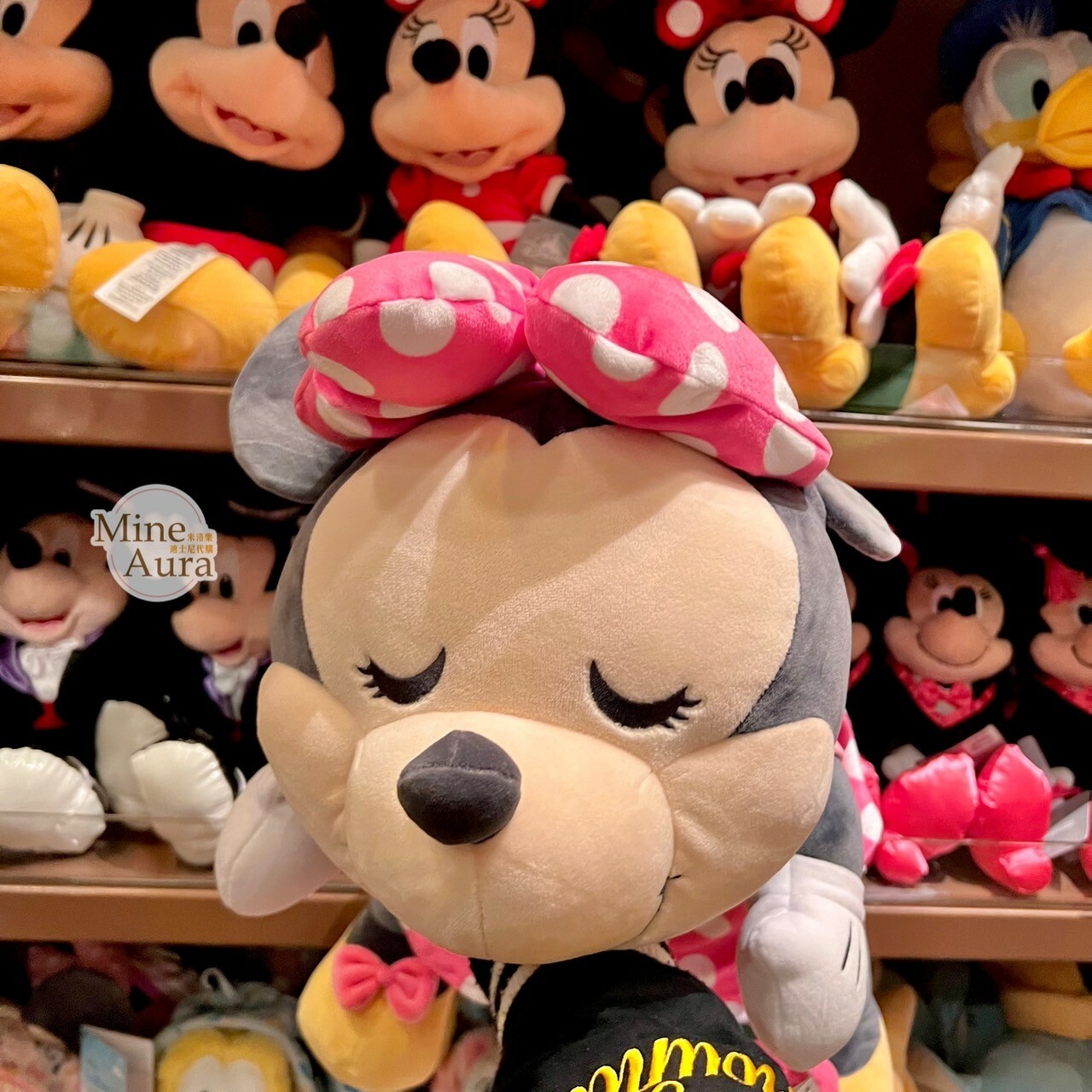 米妮 Minnie 粉色洋裝 趴趴 趴姿 睡顏 娃娃 玩偶 -香港迪士尼樂園