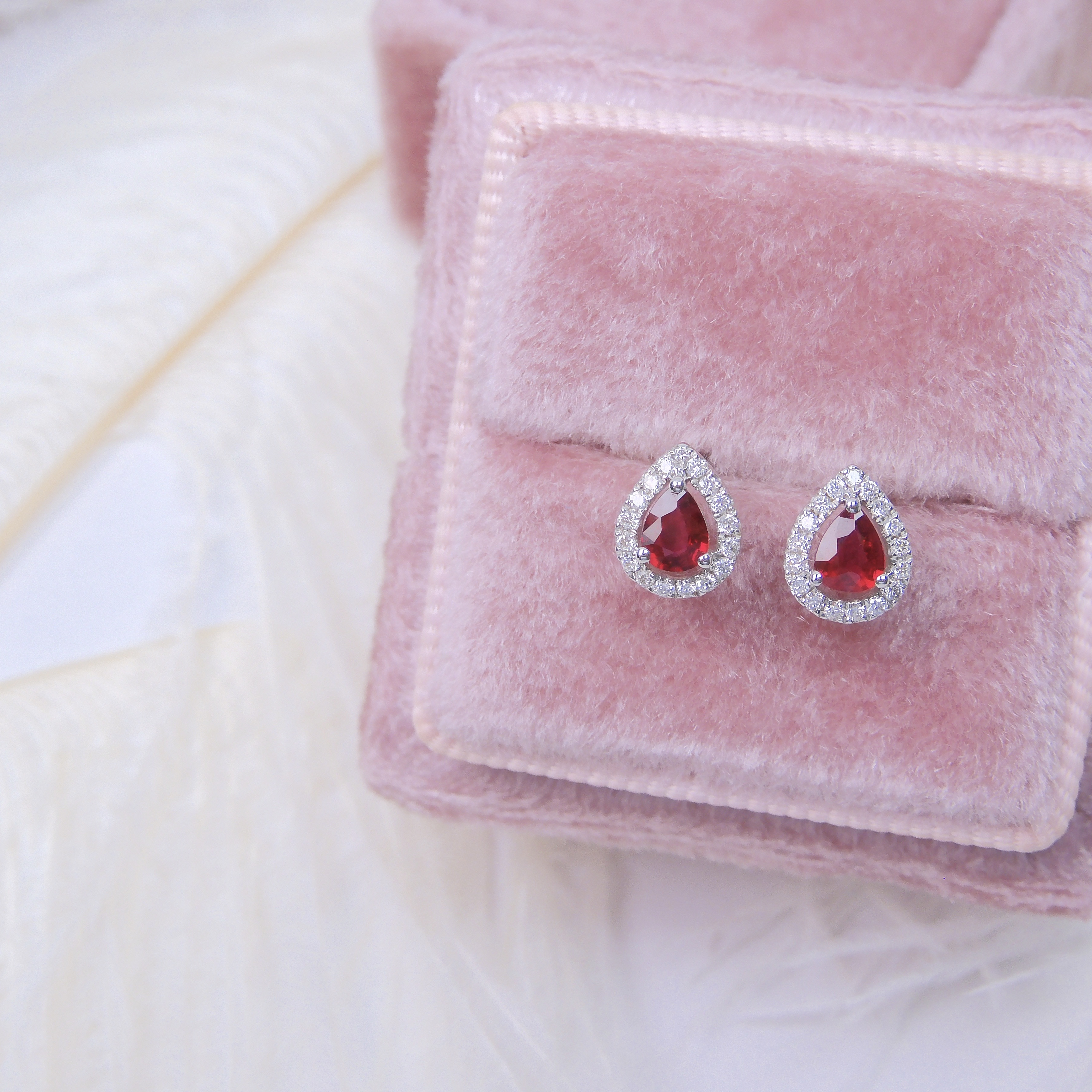 18K金 0.33ct 紅寶石耳釘