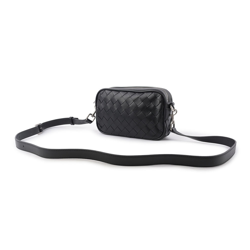 【BOTTEGA VENETA】Intrecciato 小牛皮編織迷你相機包(黑色) 765911 V2HL1 8803