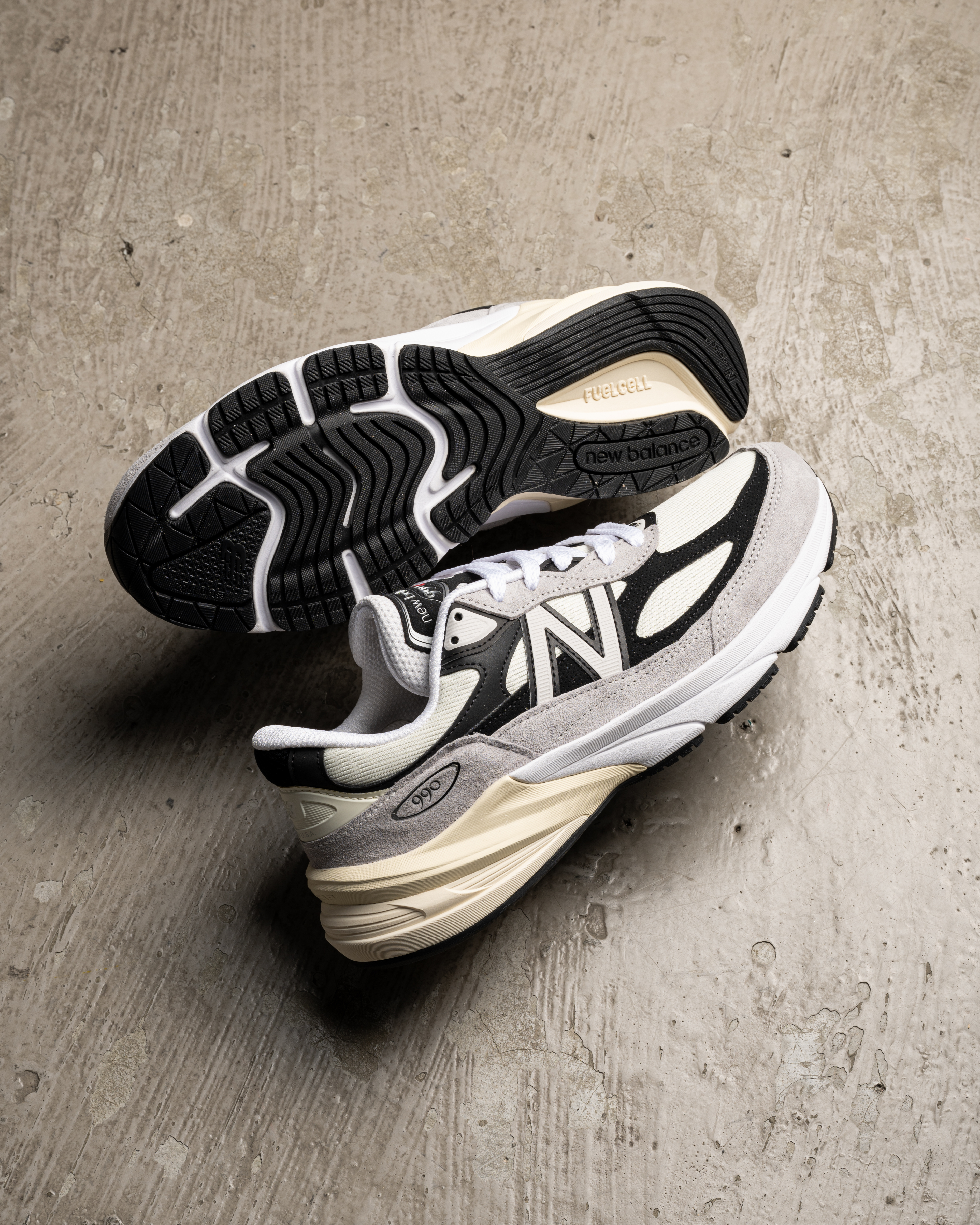New Balance Teddy Santis U990TG6
