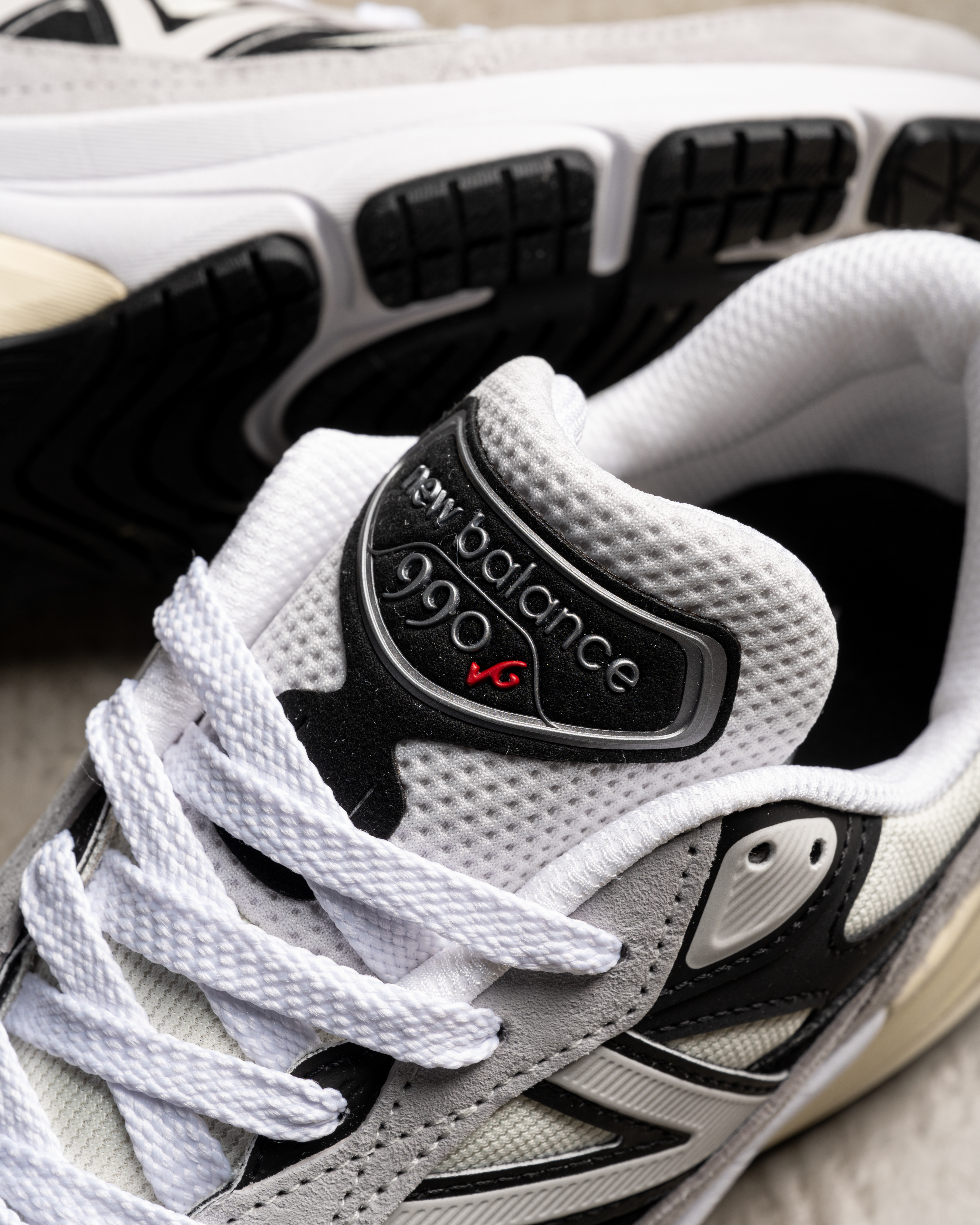 New Balance Teddy Santis U990TG6