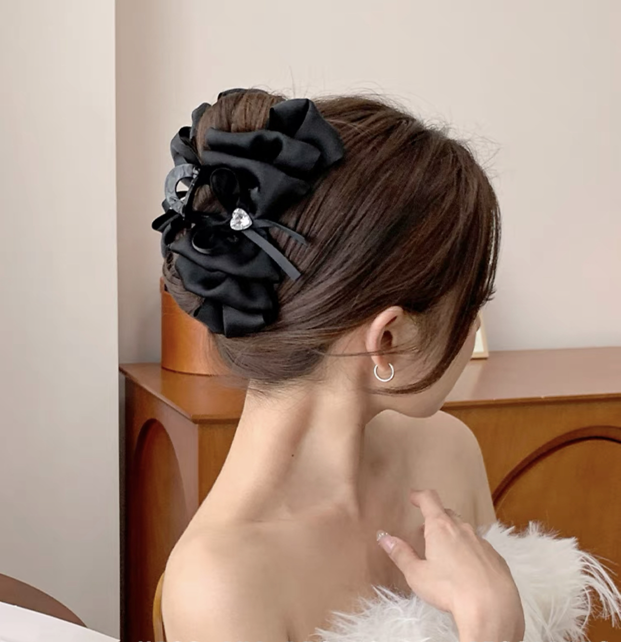 Sweety Princess Skirt Multi-layered Ribbon Bow Hair Claw