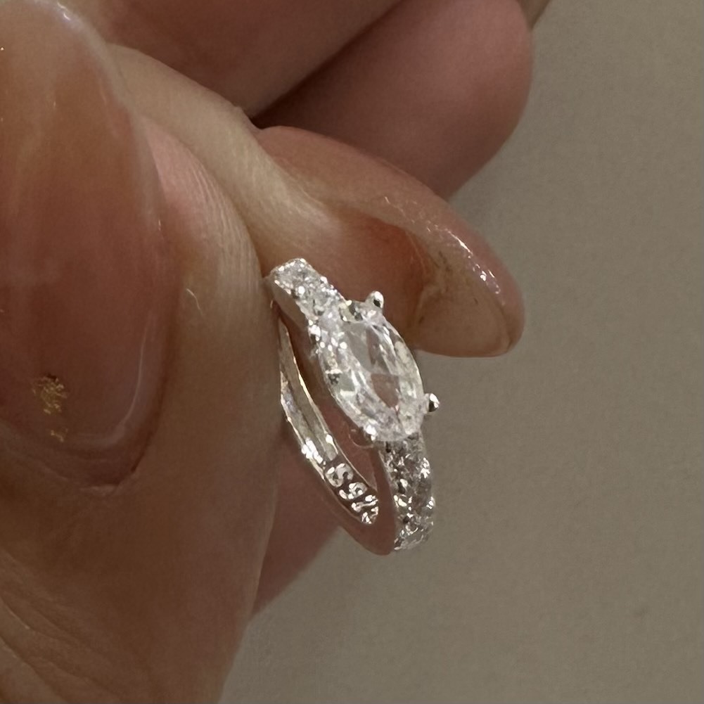 K50橢圓單鑽純銀易扣