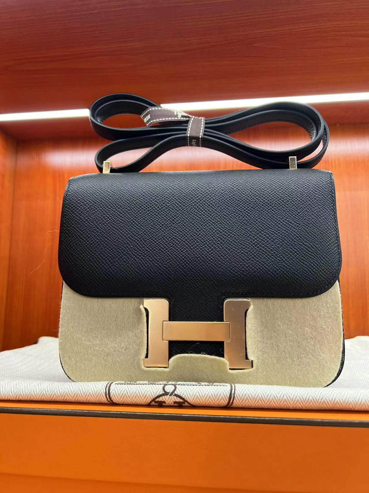 Hermes C19 黑玫瑰金 -M