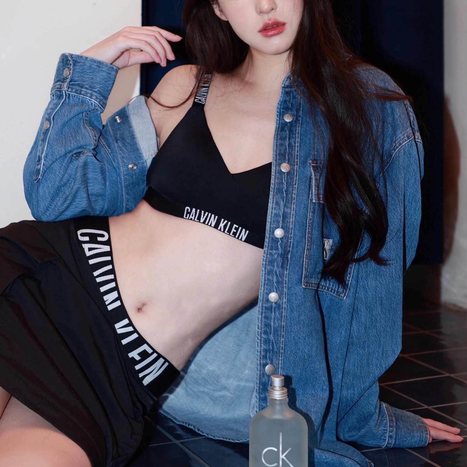 CK Calvin Klein  LOGO肩帶 V字 黑 灰 內衣  超高衩 三角褲 丁字褲 薄襯 QF7659 QF7792 / 現貨