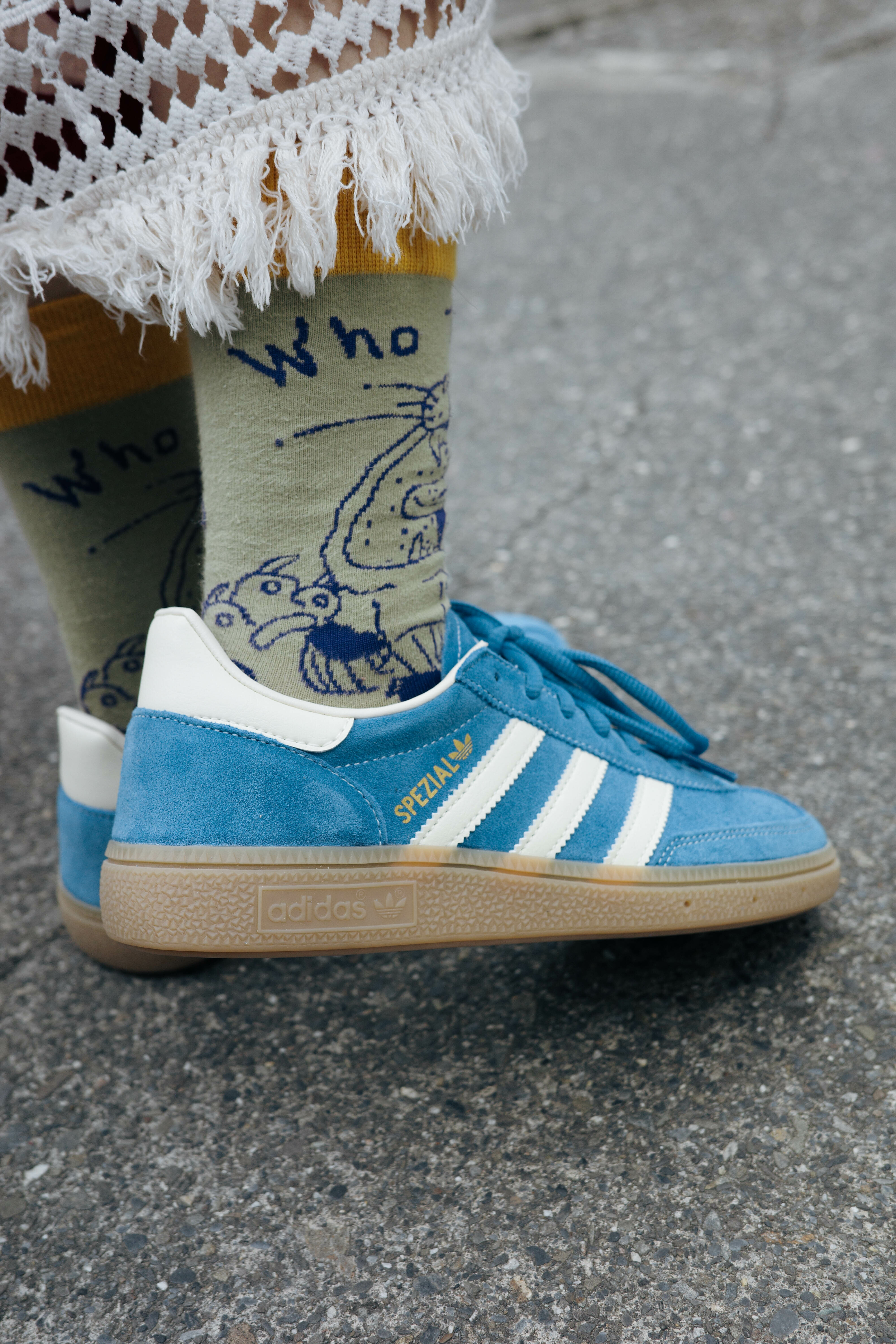 Adidas Handball Spezial 膠底 白藍 IG6194