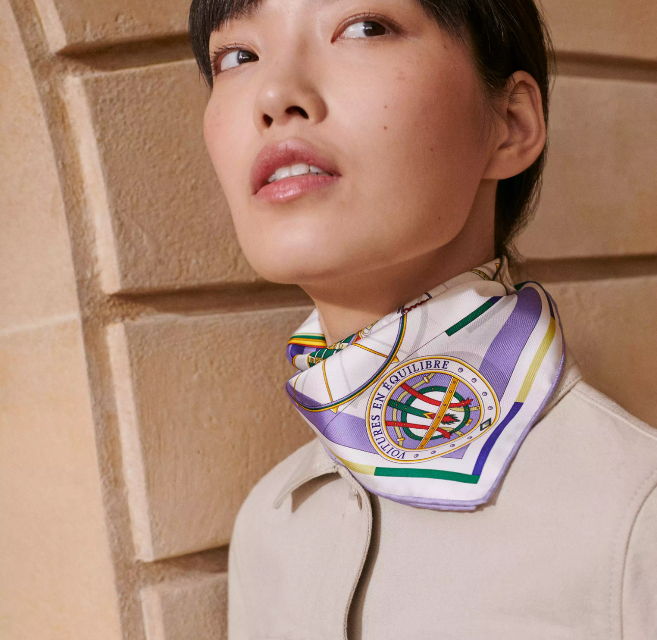 HERMES Voitures en Equilibre scarf 45 Blanc / Mauve / Vert