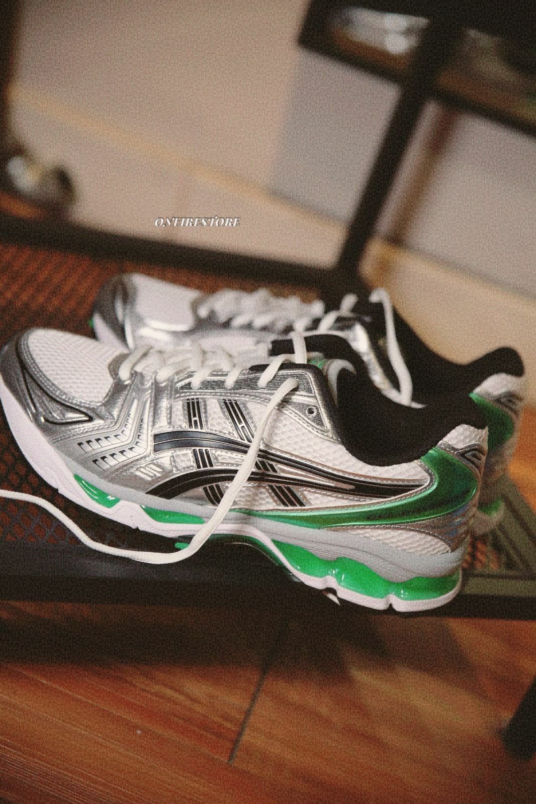 {現貨} Asics Kayano 14 Malachite Green 1201A019-110