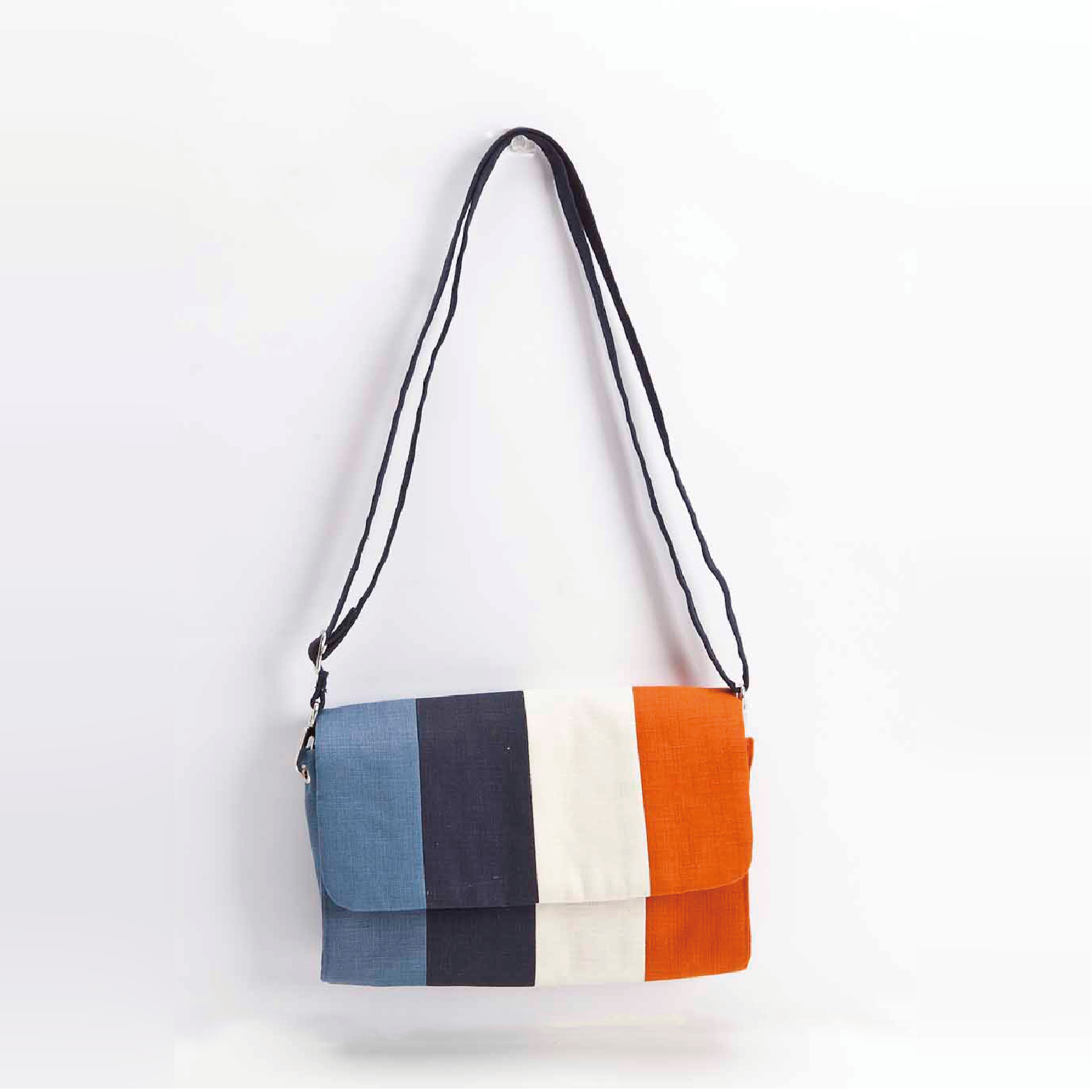 Kyokuhaku 拼接側背小包