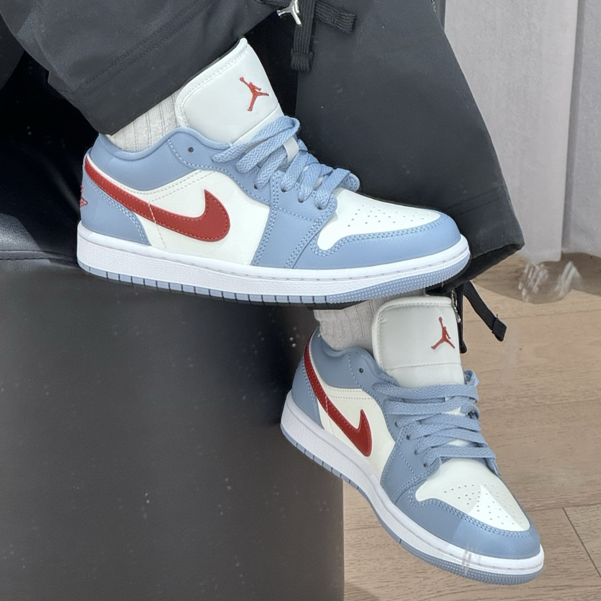 Nike Air Jordan 1 Low Blue Whisper 寶寶藍灰 紅勾 AJ1 復古休閒鞋