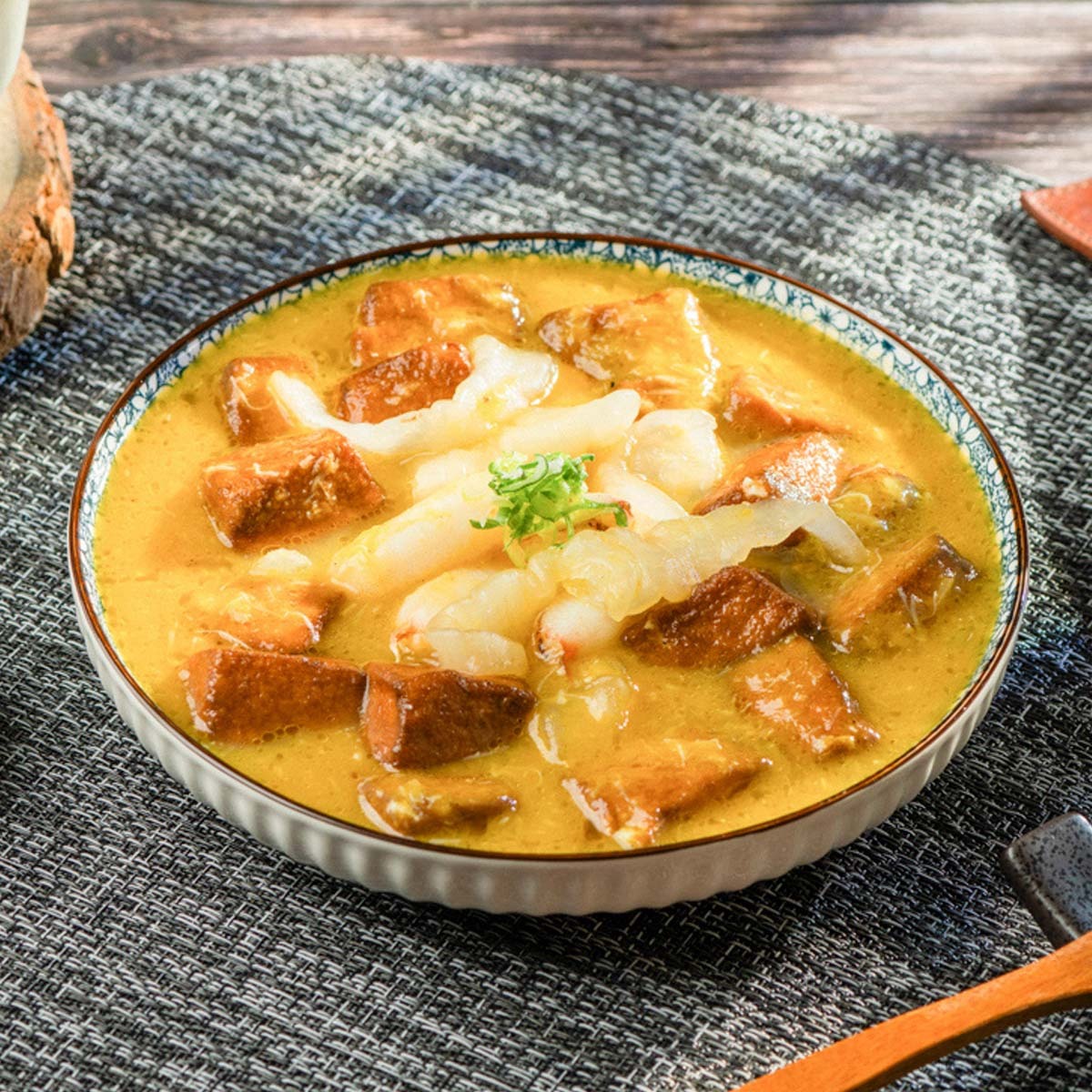 花膠蟹粉豆腐撈