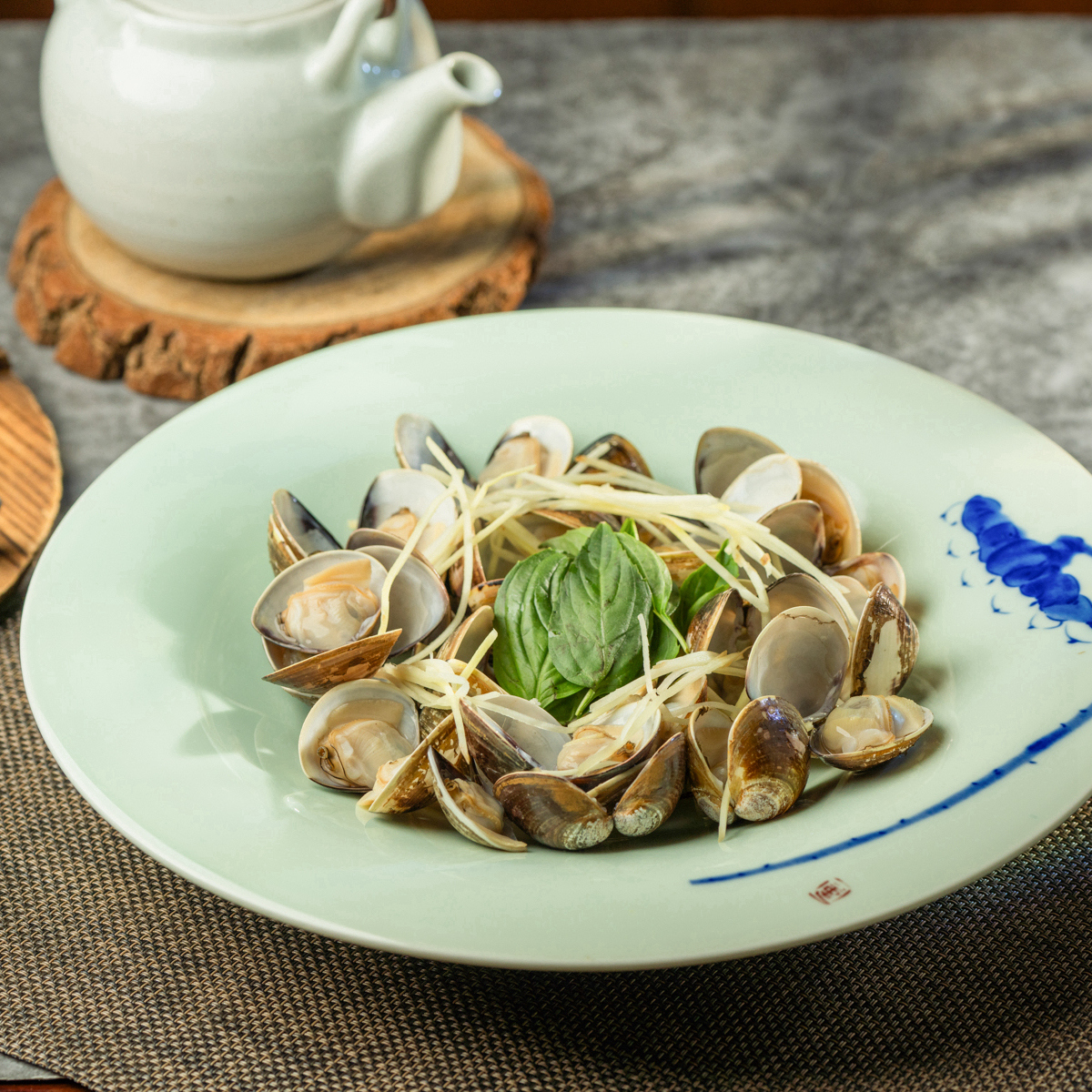 酒蒸塔香蛤蜊