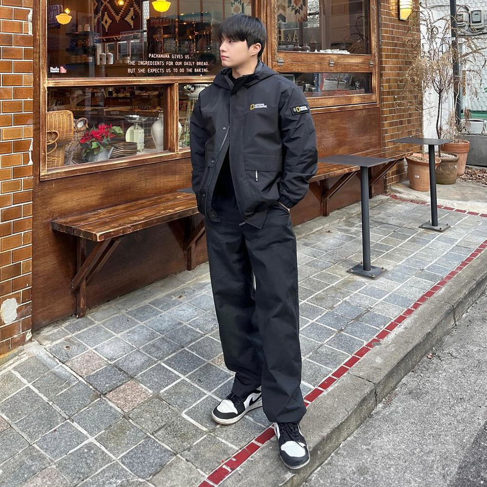 アウターその他 NATIONAL GEOGRAPHIC N241UJP910 Augustine Jumper CARBON BLACK 800x.jpg?
