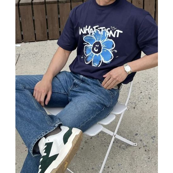 What it isnt 大花朵短袖