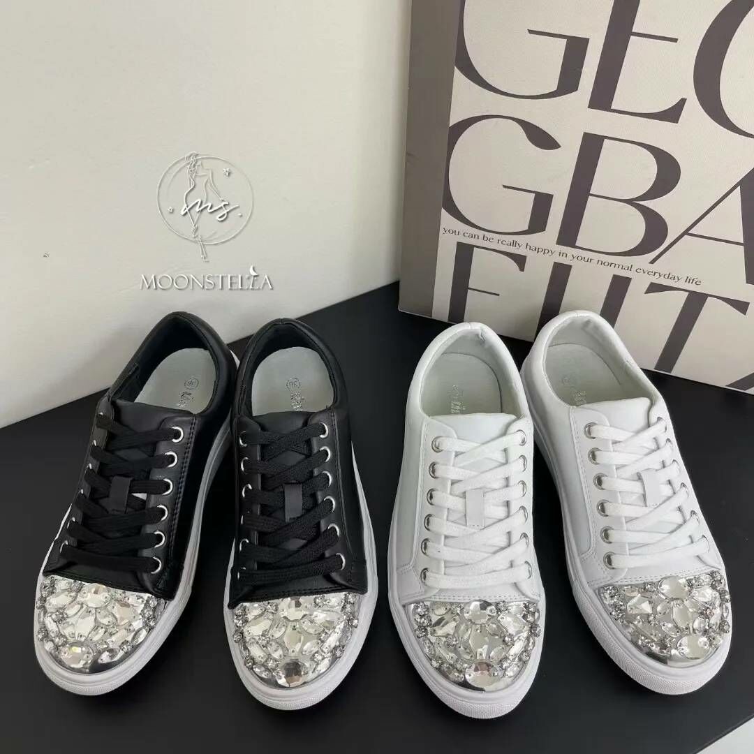 水晶晶寶石牛皮休閒鞋