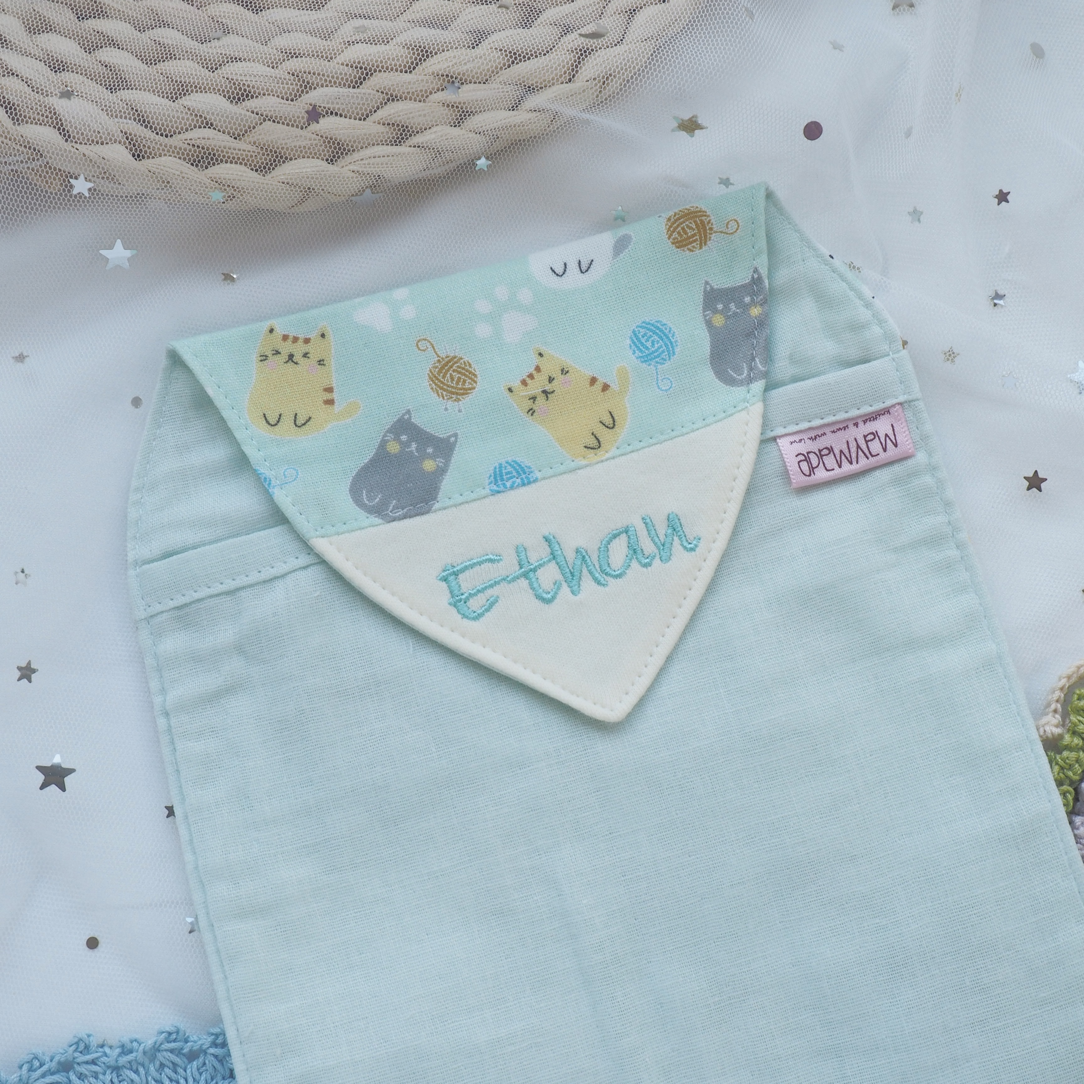 綠色冷球貓圖案汗巾