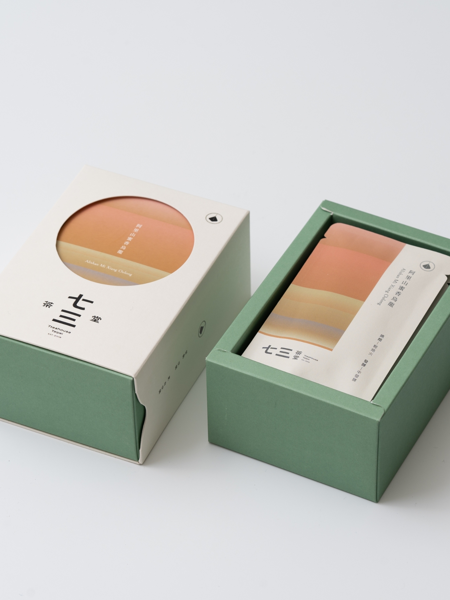 阿里山蜜香烏龍丨立體茶包8單入–精裝盒丨七三茶堂7teahouse